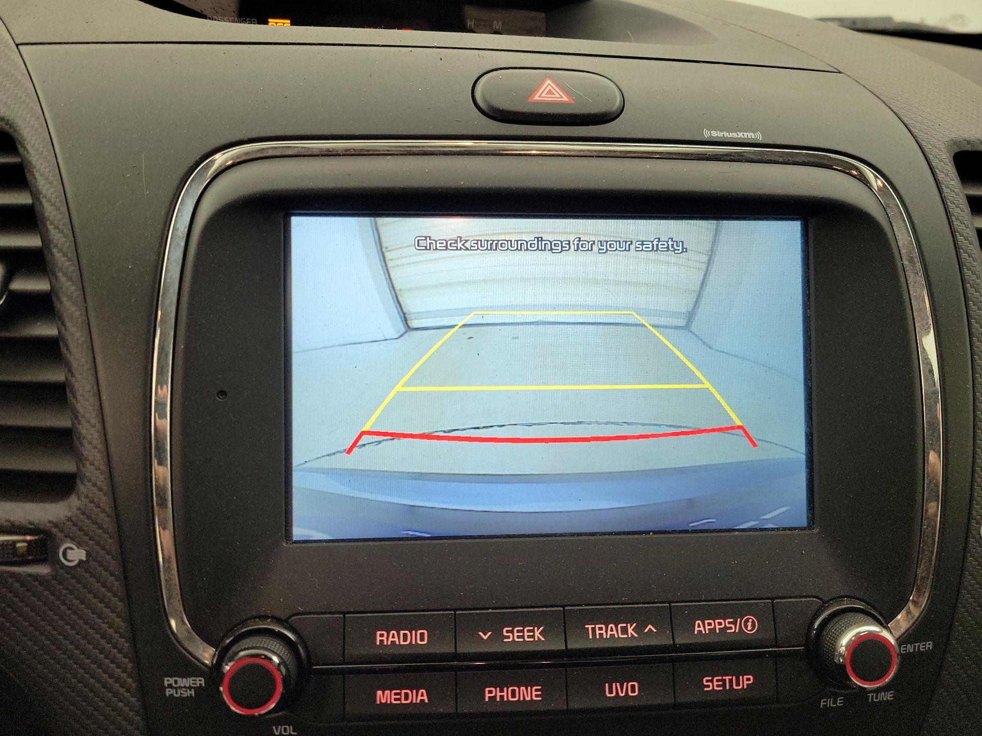 Thumbnail: 2018 Kia Forte - 14