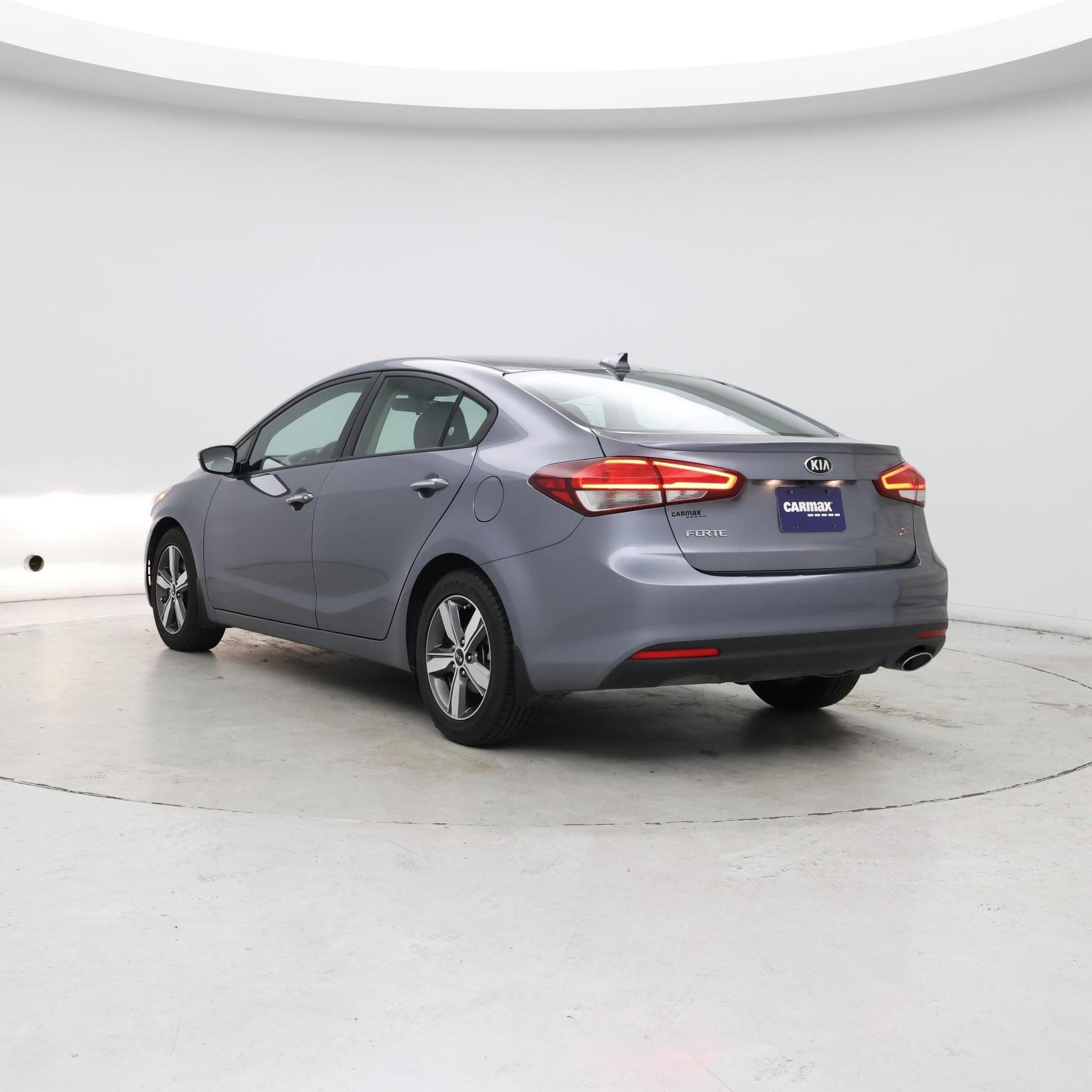 Thumbnail: 2018 Kia Forte - 2