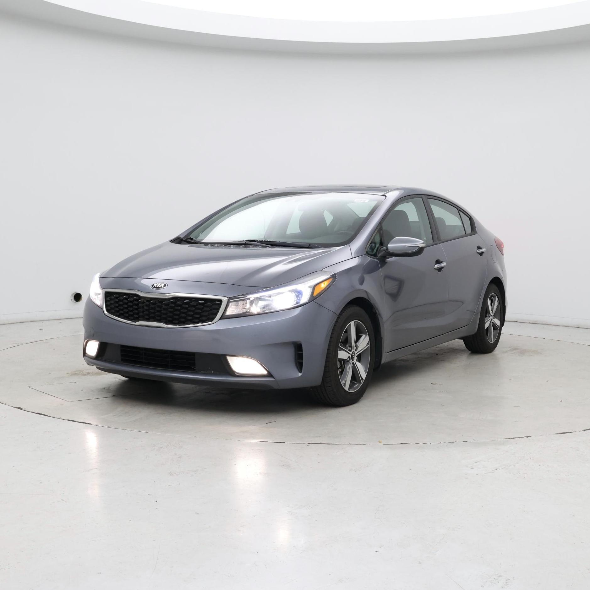 Thumbnail: 2018 Kia Forte - 4