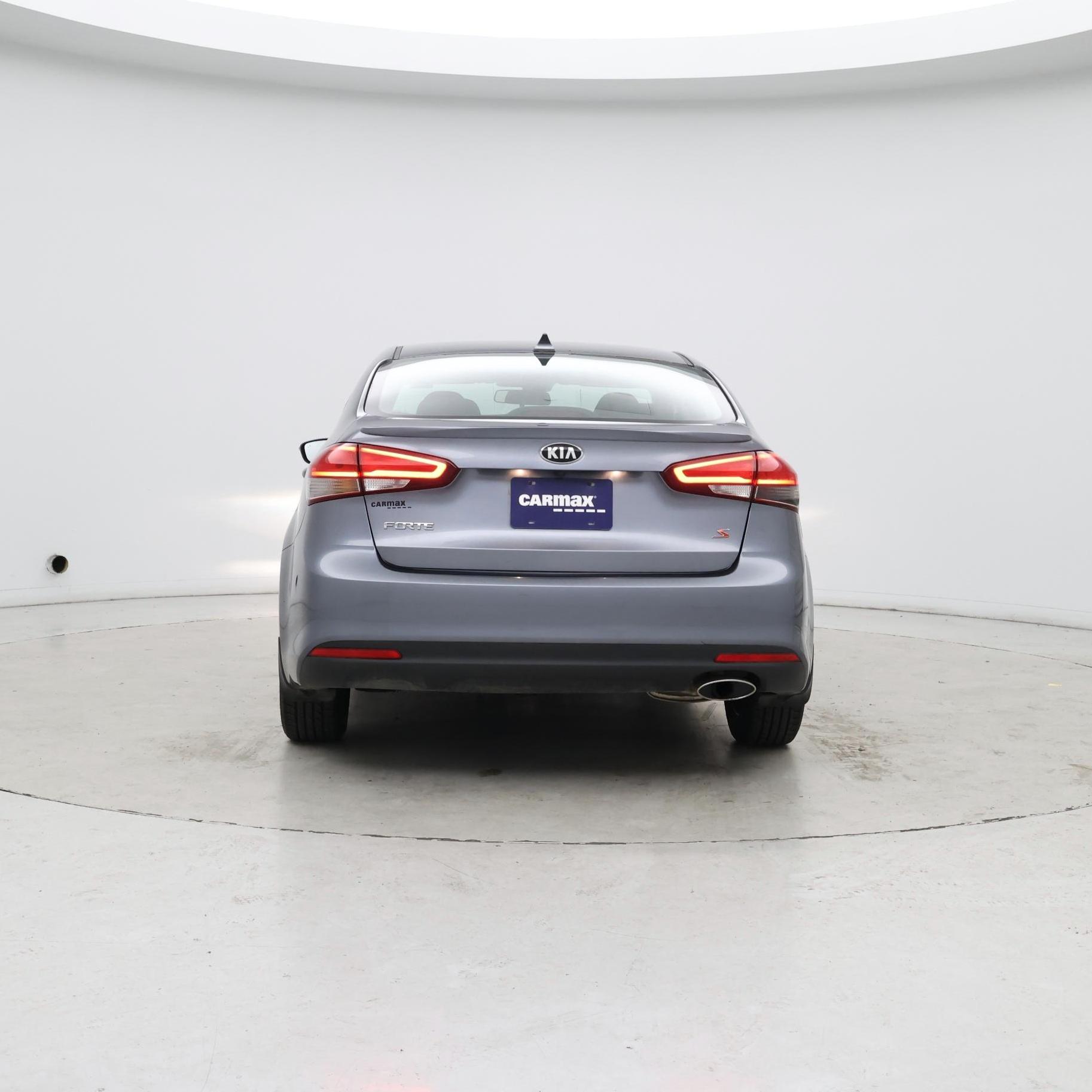 Thumbnail: 2018 Kia Forte - 6