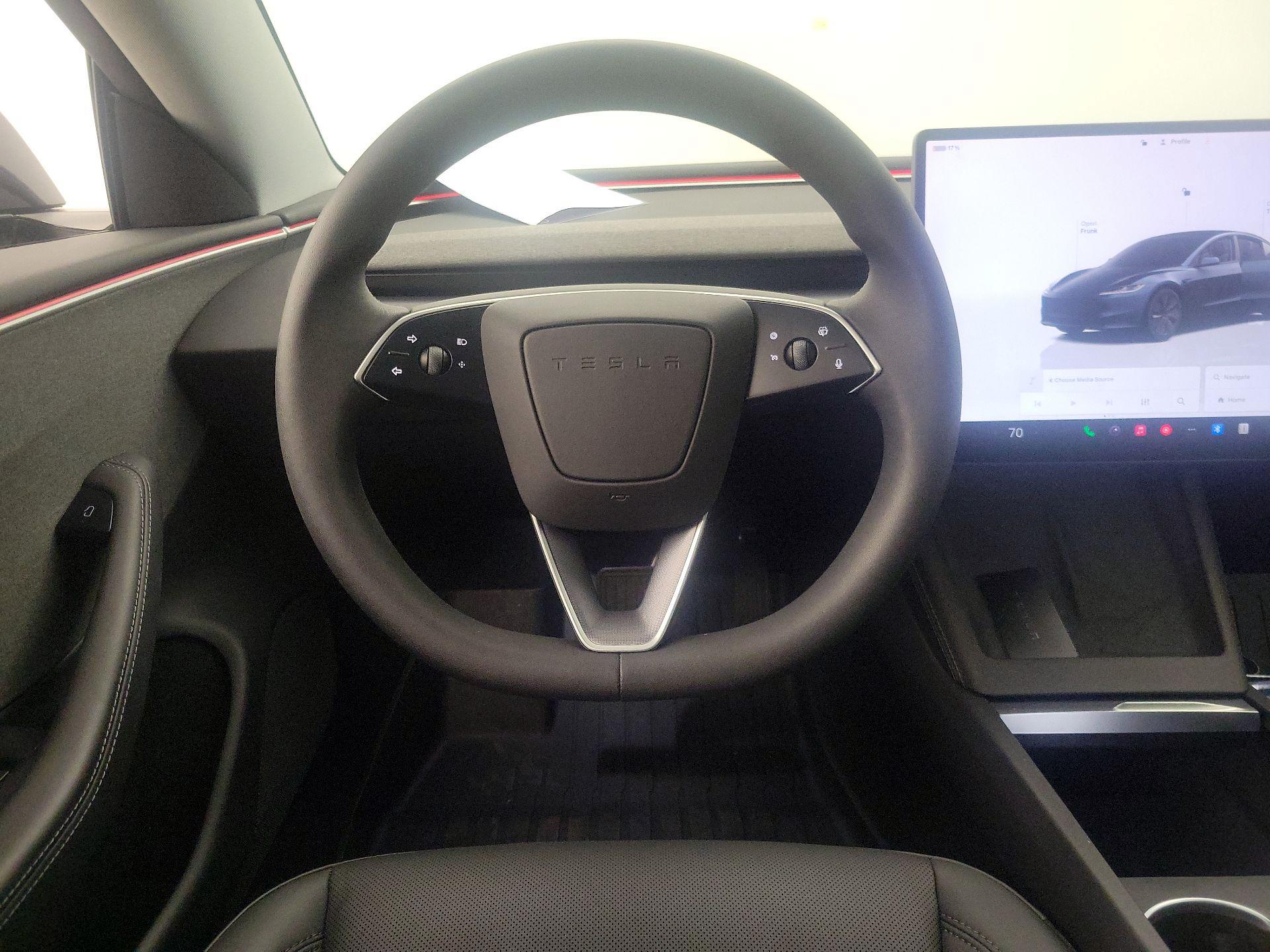 Thumbnail: 2024 Tesla Model 3 - 10