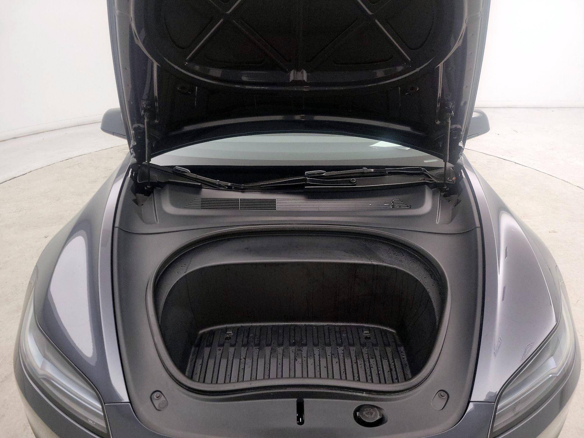 Thumbnail: 2024 Tesla Model 3 - 20