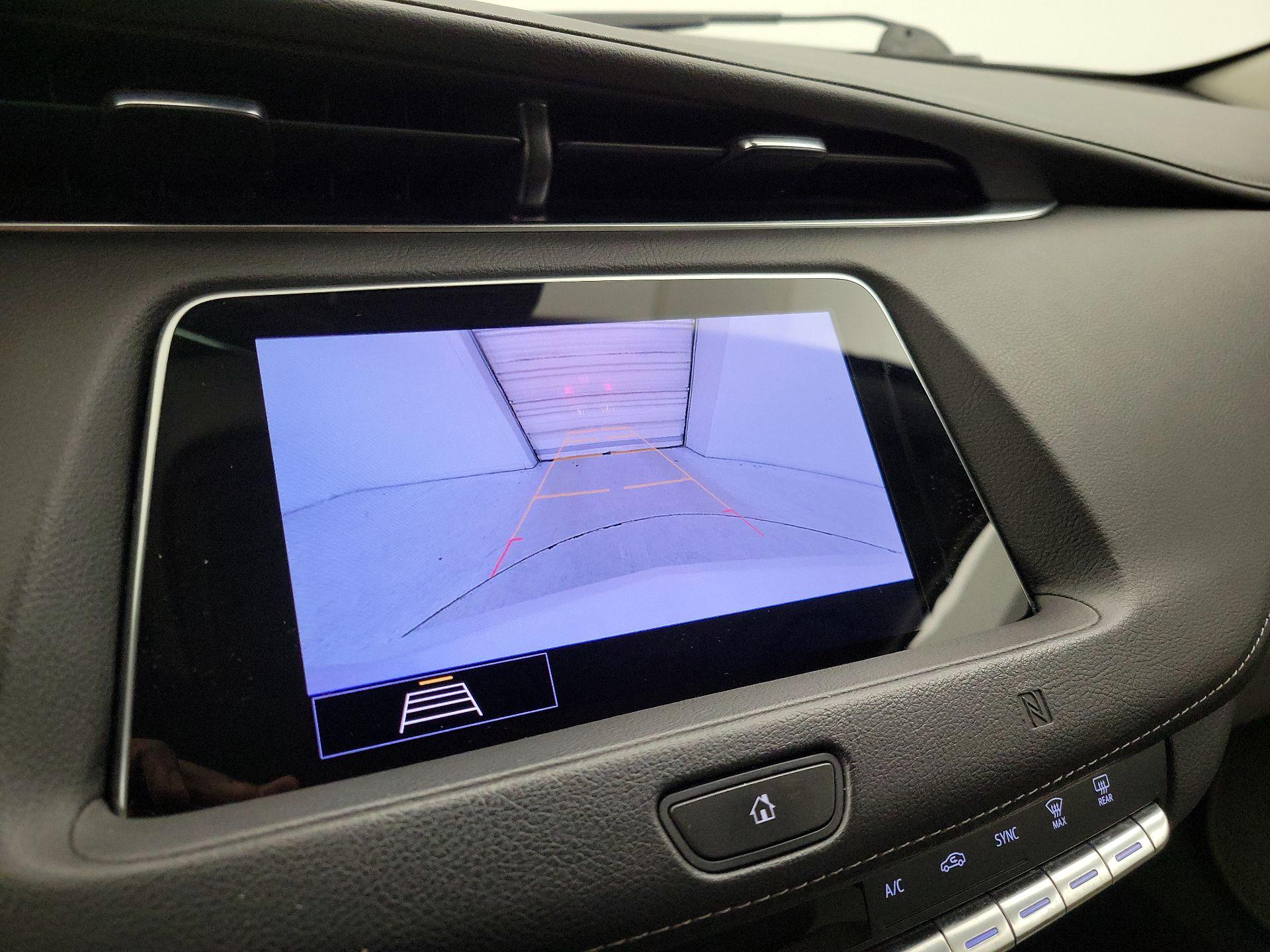 Thumbnail: 2020 Cadillac XT4 - 14