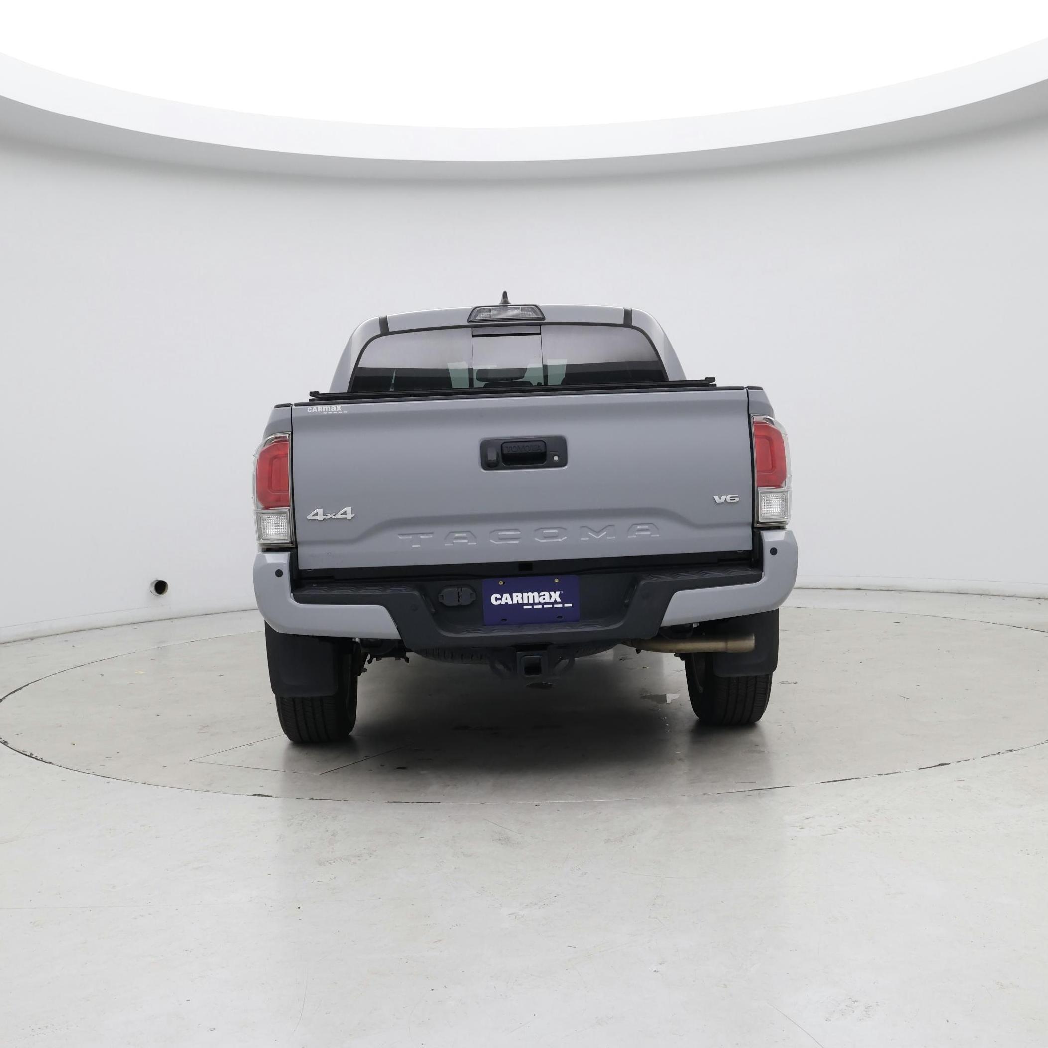 Thumbnail: 2019 Toyota Tacoma - 6