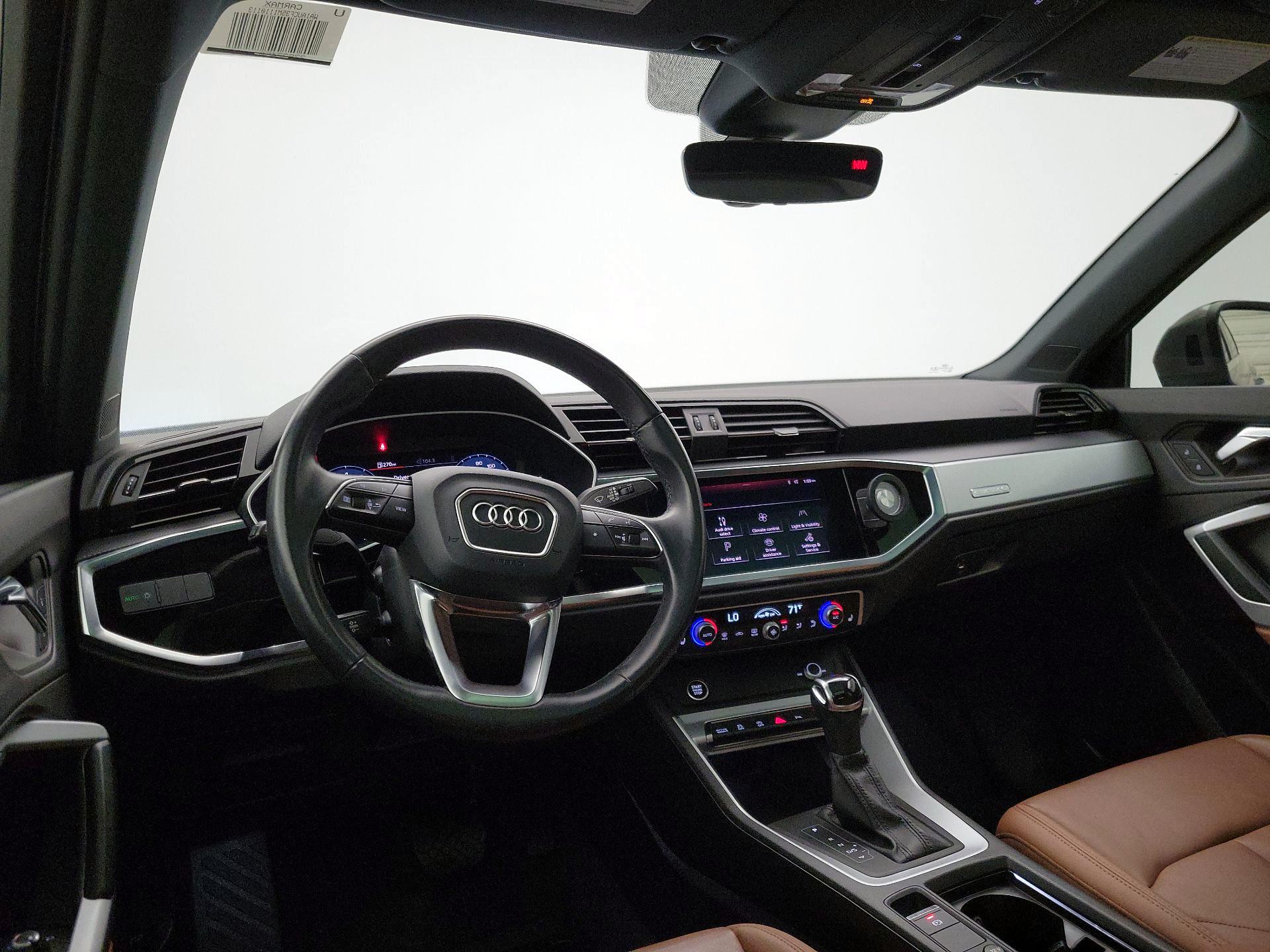 Thumbnail: 2021 Audi Q3 - 9