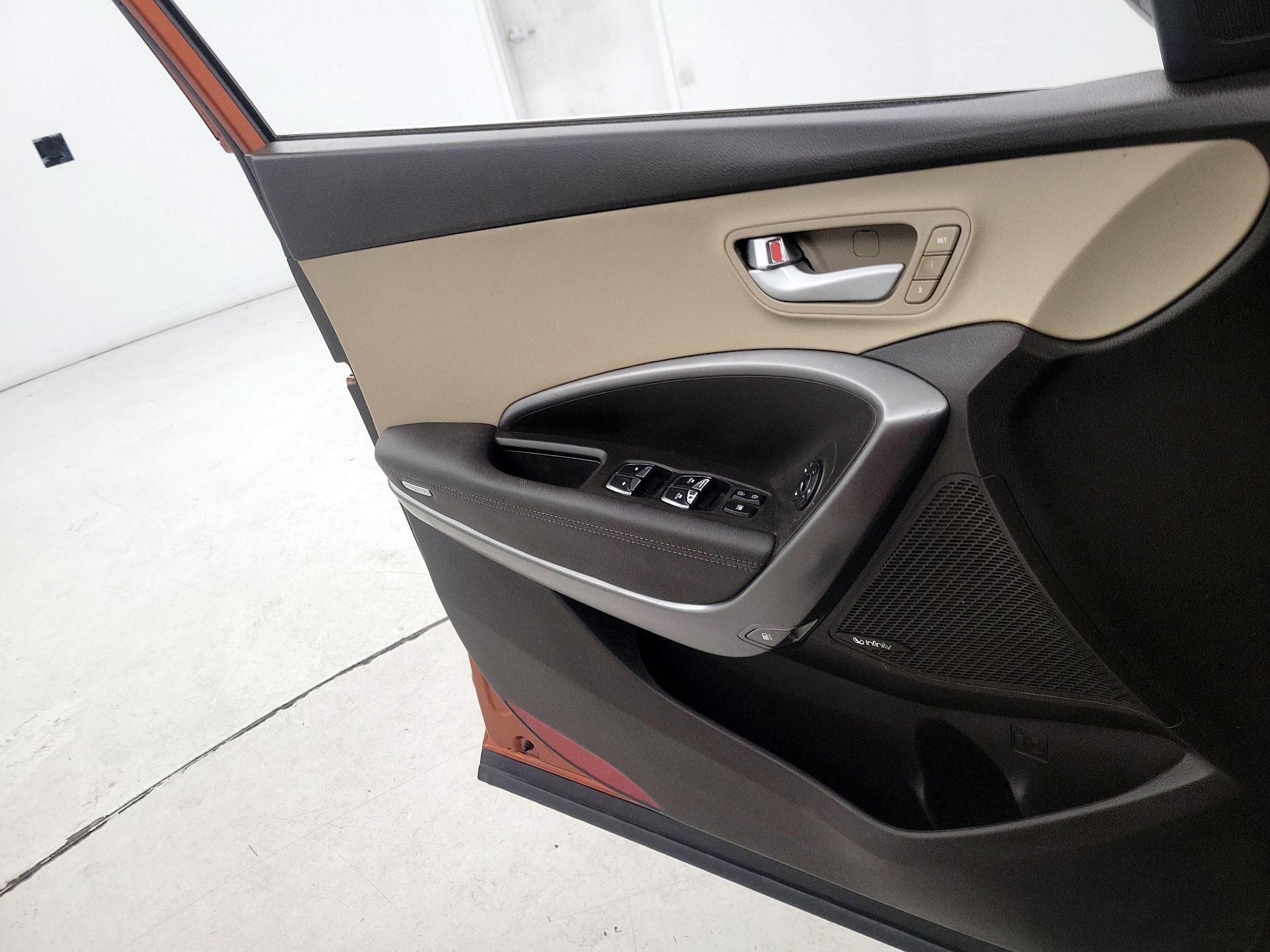 Thumbnail: 2018 Hyundai Santa Fe - 12