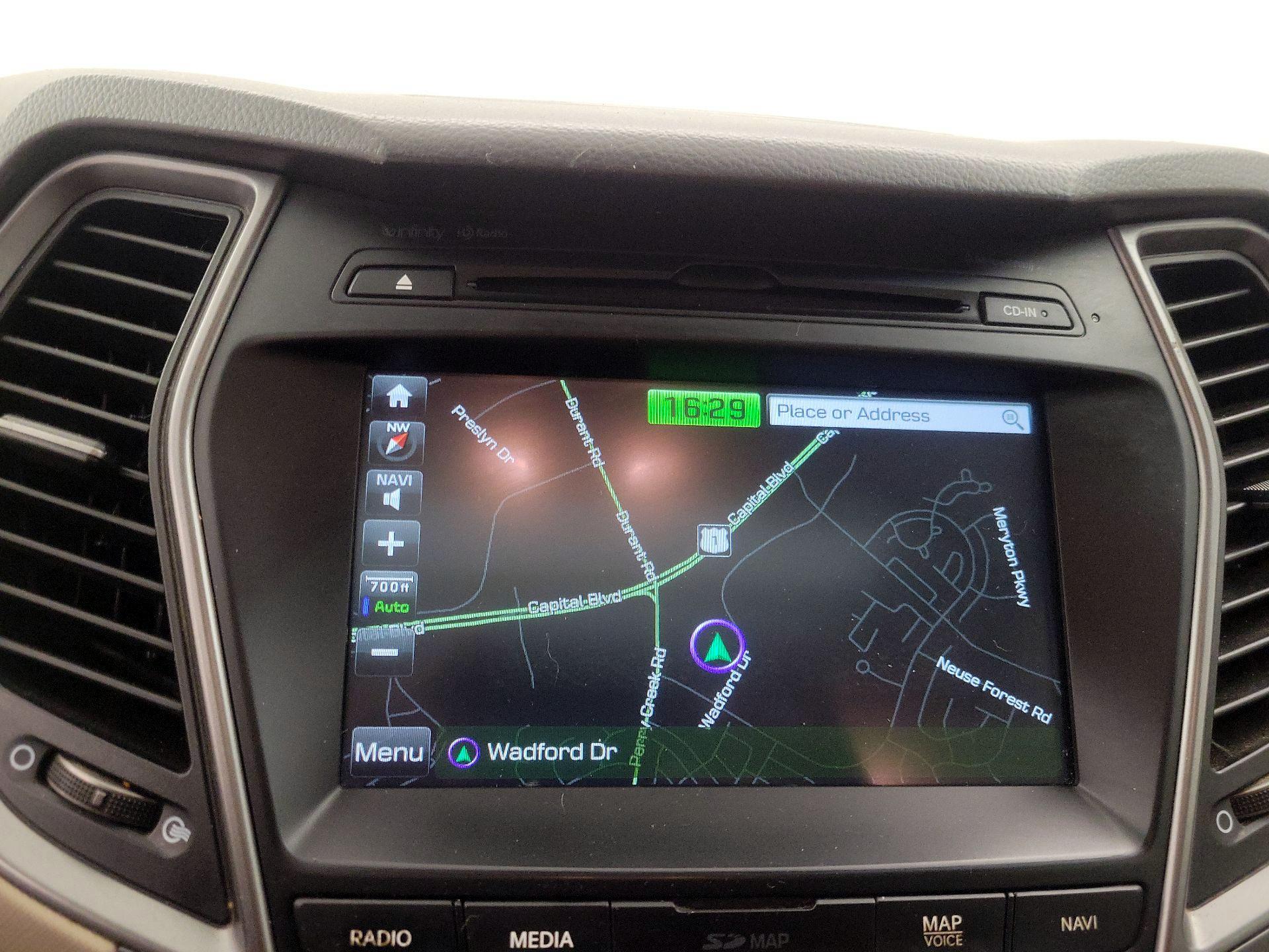 Thumbnail: 2018 Hyundai Santa Fe - 14