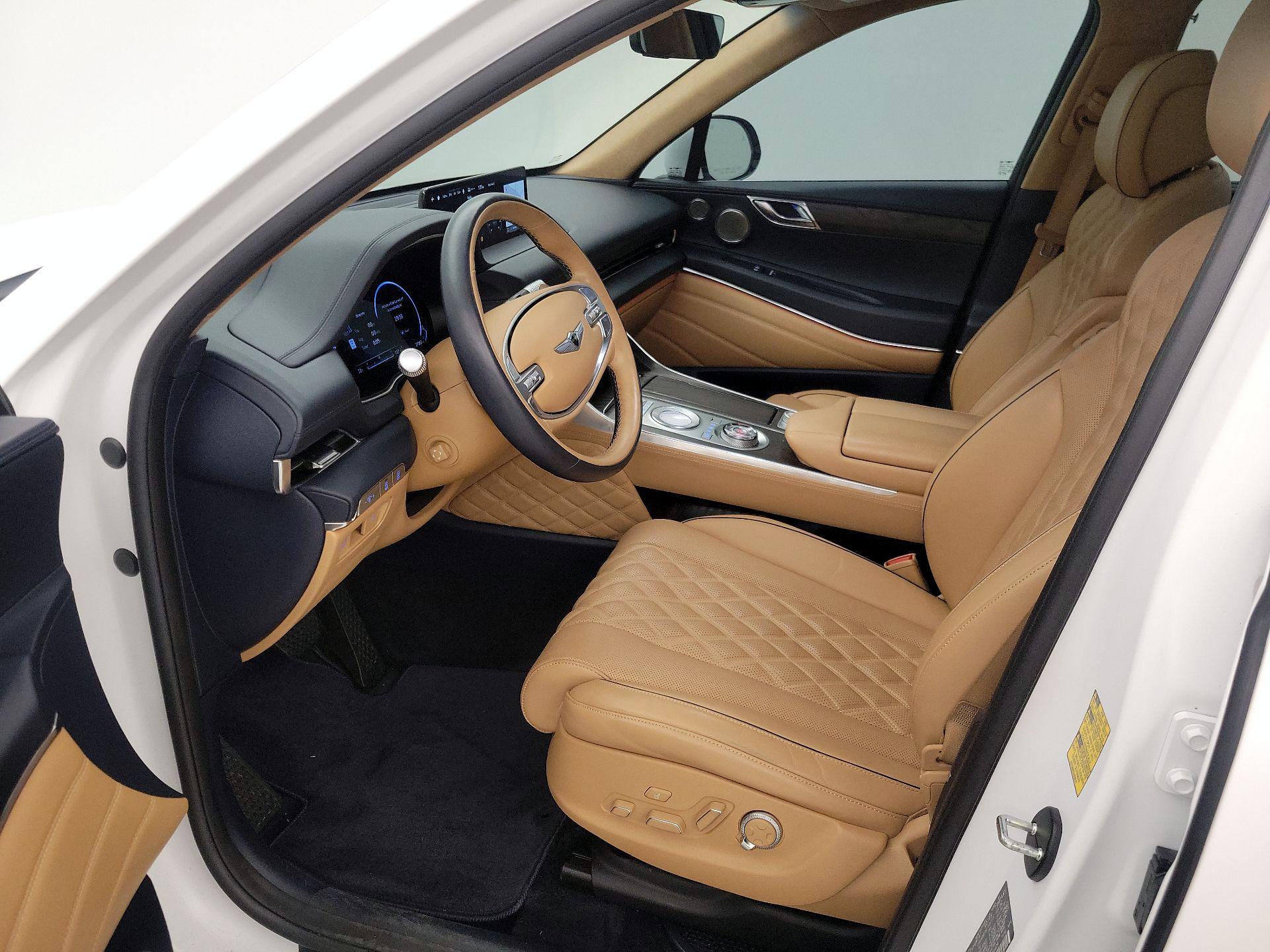 Thumbnail: 2022 Genesis GV80 - 11