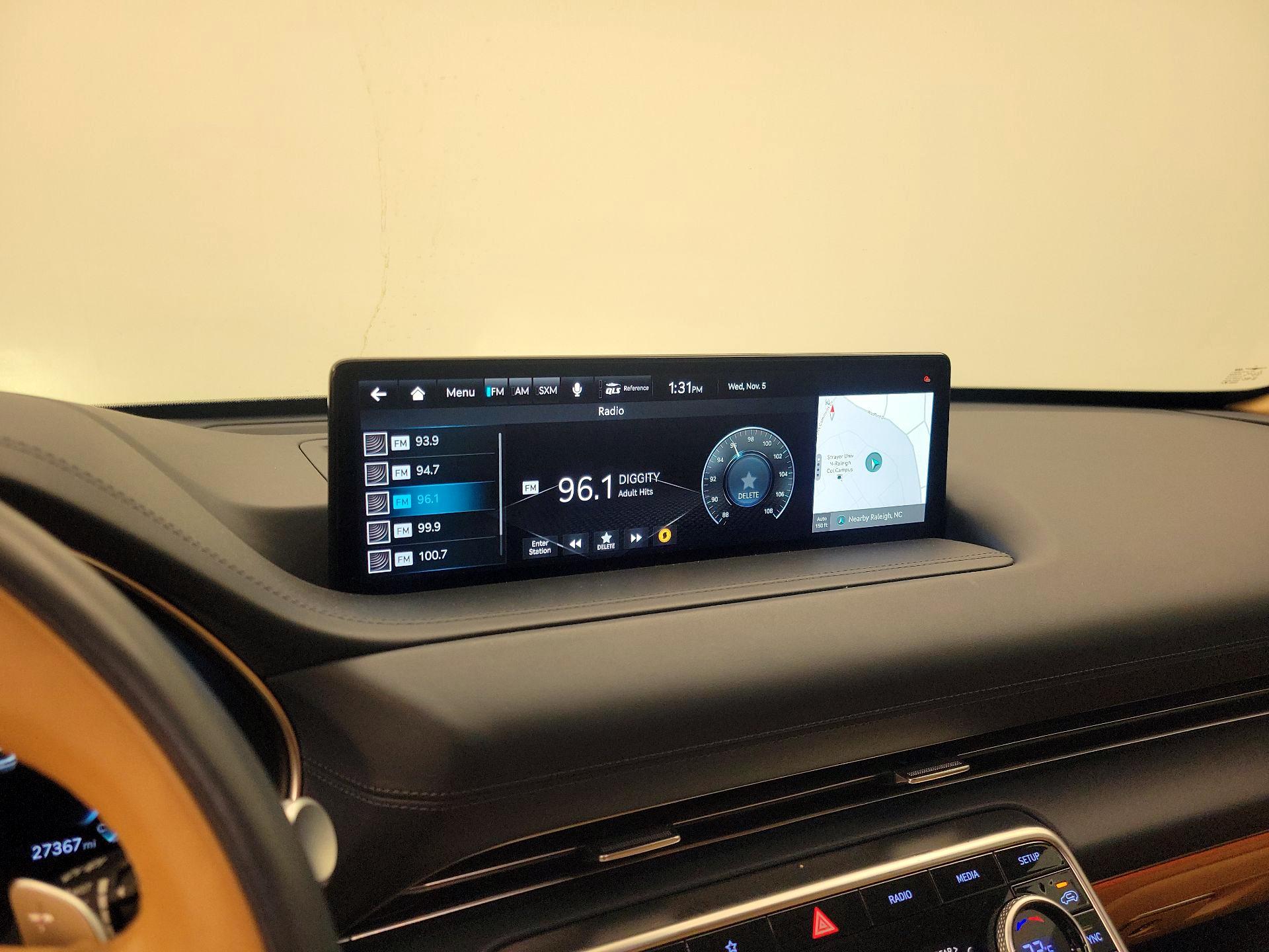 Thumbnail: 2022 Genesis GV80 - 15