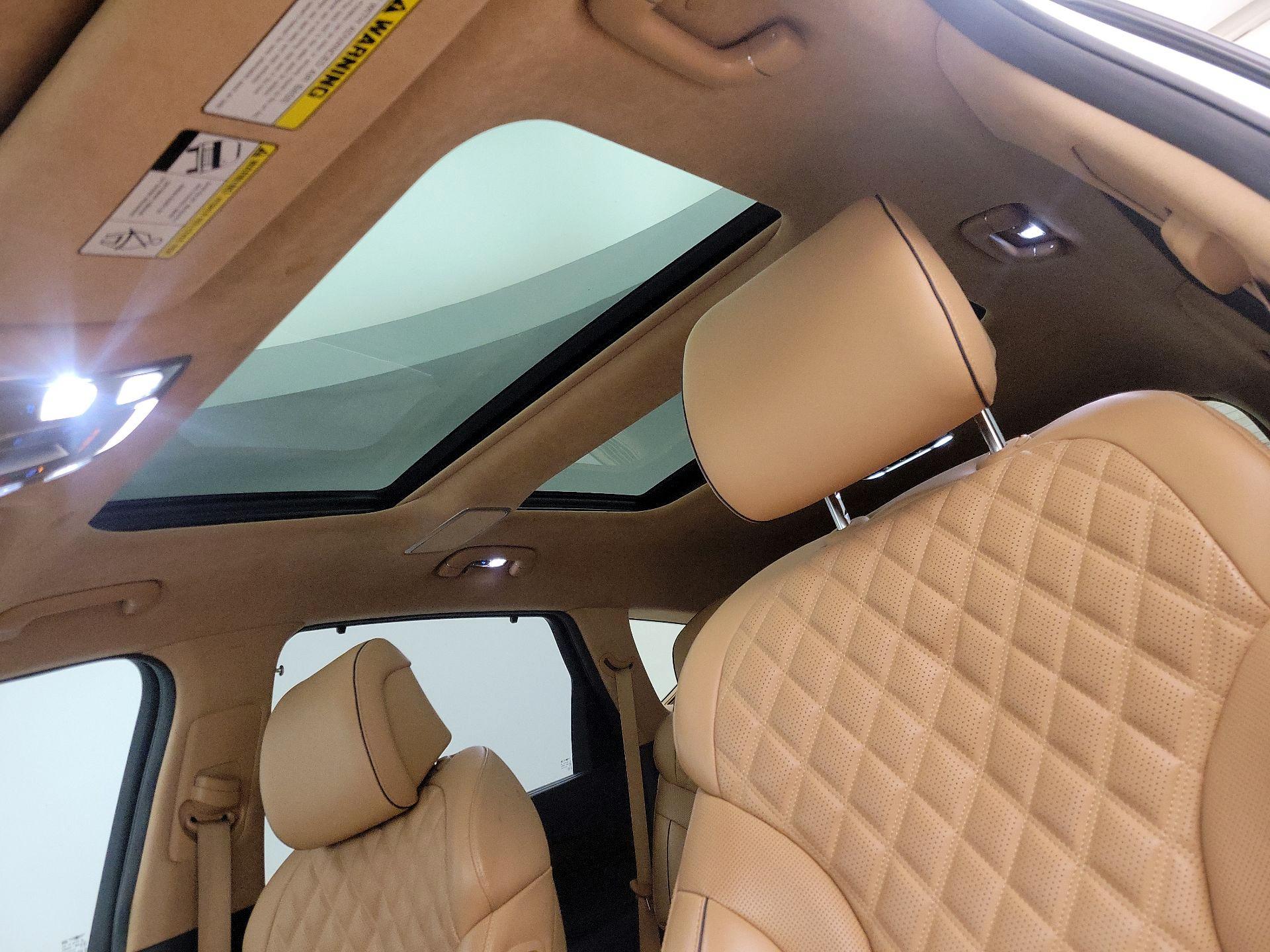 Thumbnail: 2022 Genesis GV80 - 19