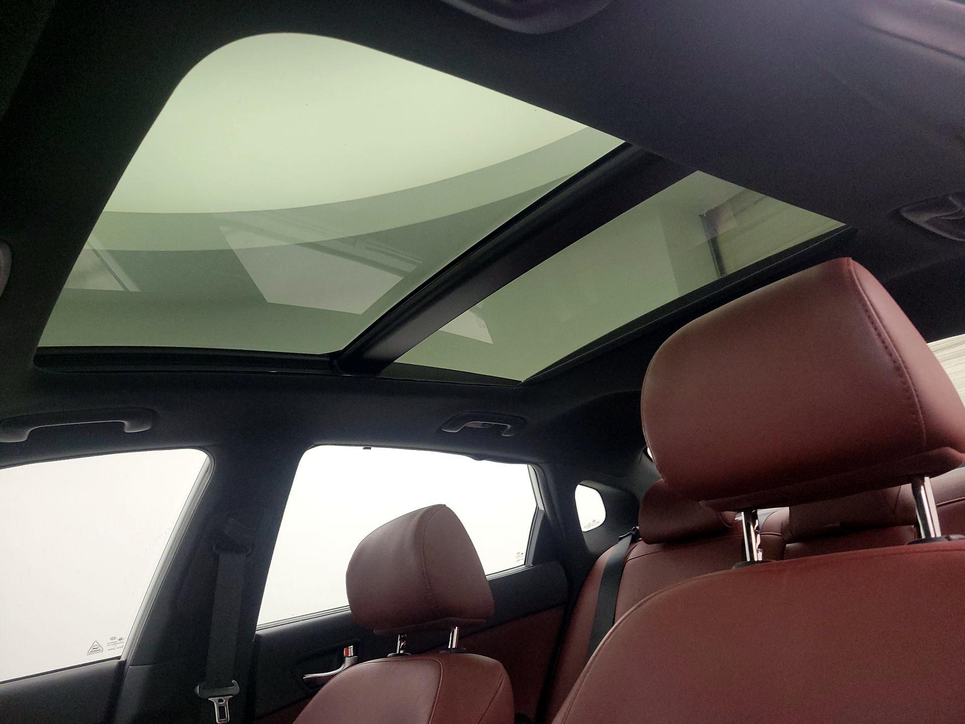 Thumbnail: 2016 Kia Optima - 19