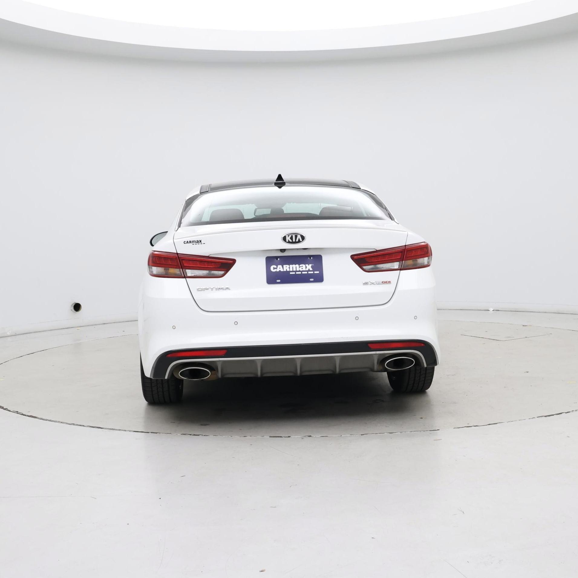 Thumbnail: 2016 Kia Optima - 6