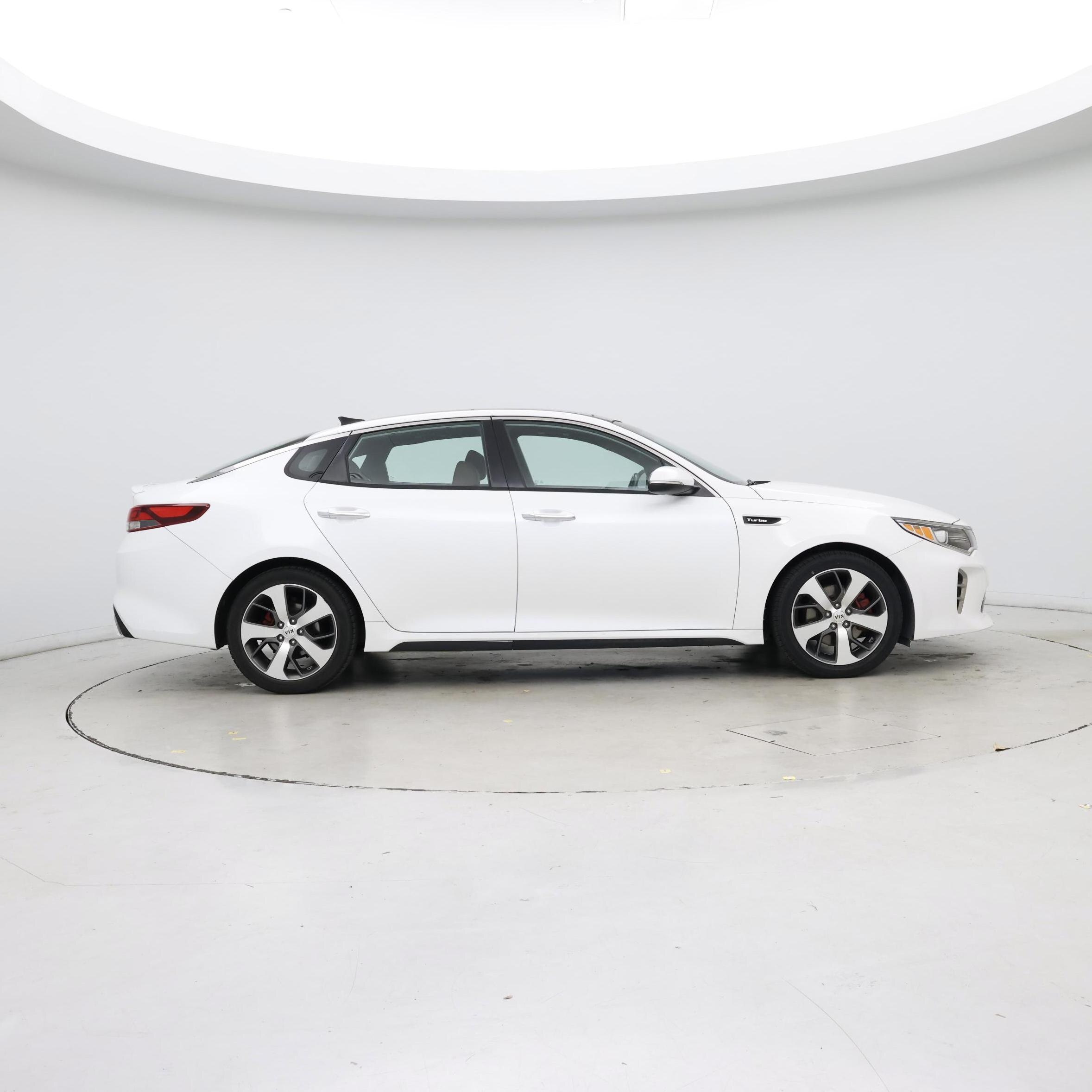 Thumbnail: 2016 Kia Optima - 7