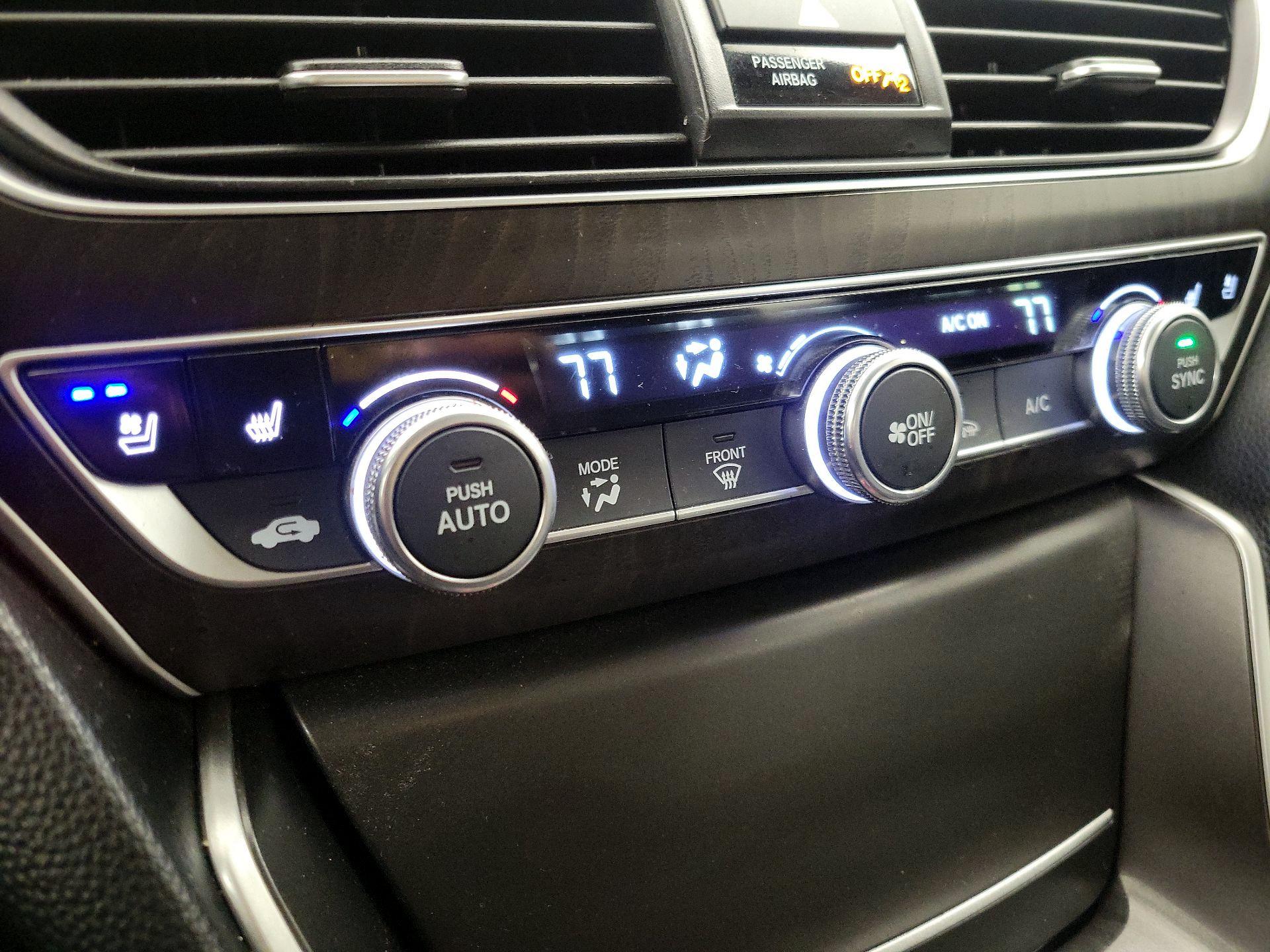 Thumbnail: 2019 Honda Accord - 17