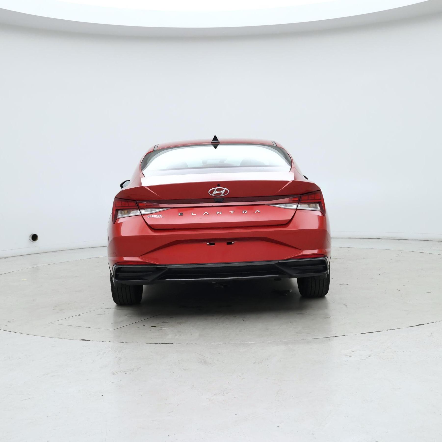 Thumbnail: 2022 Hyundai Elantra - 6