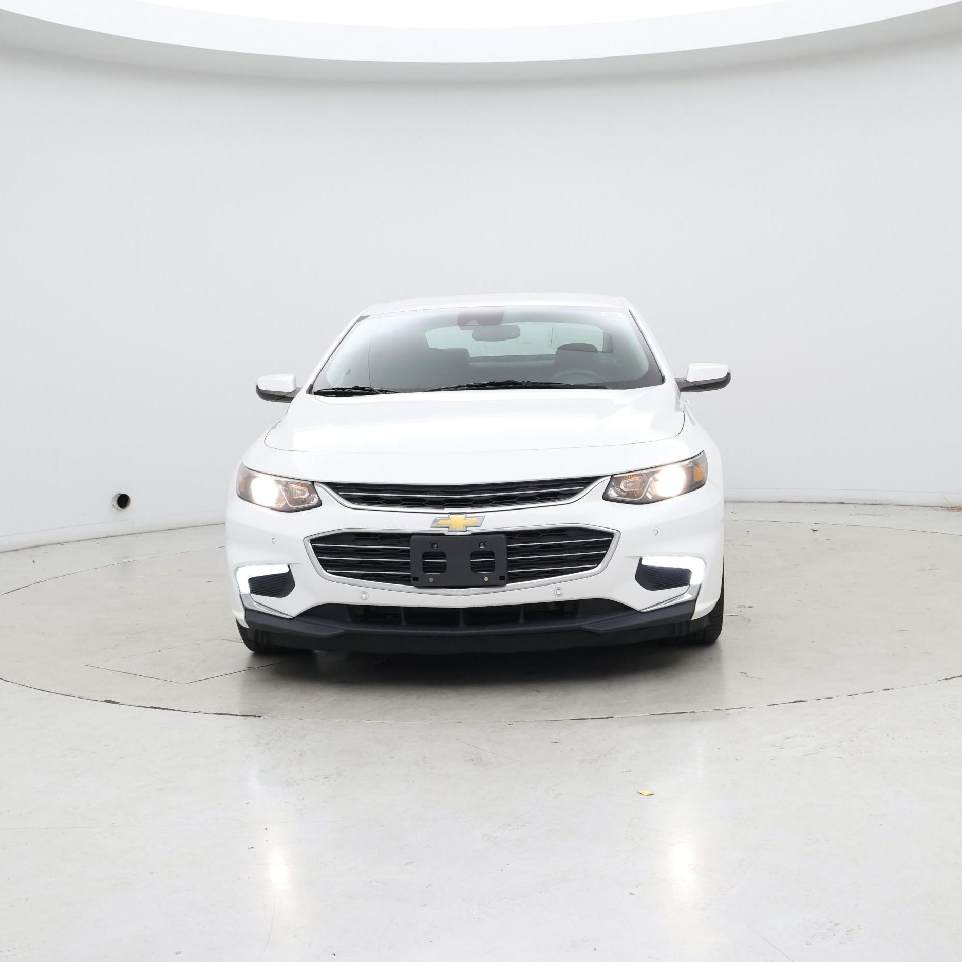 Thumbnail: 2017 Chevrolet Malibu - 5