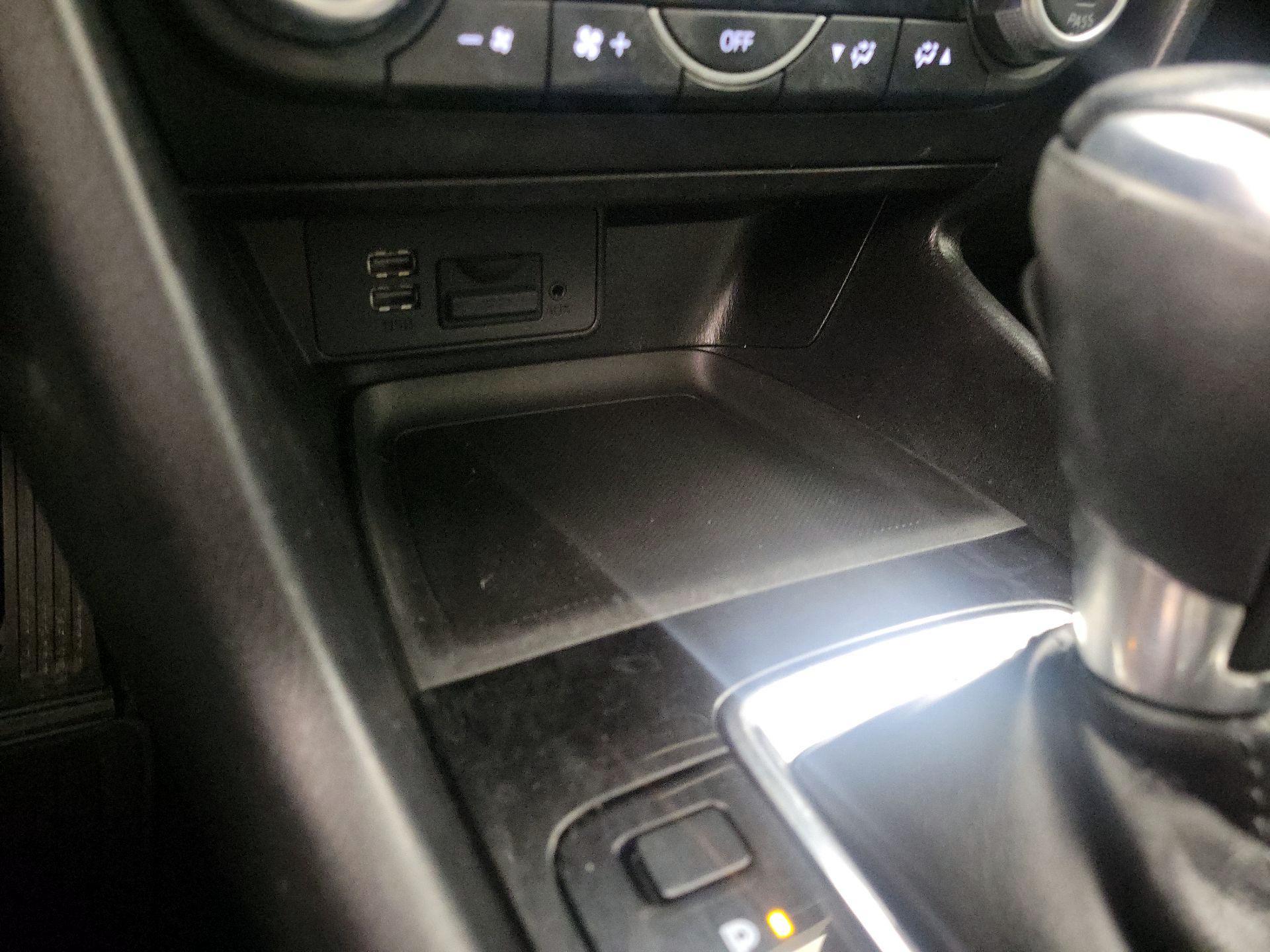 Thumbnail: 2018 Mazda Mazda3 - 18