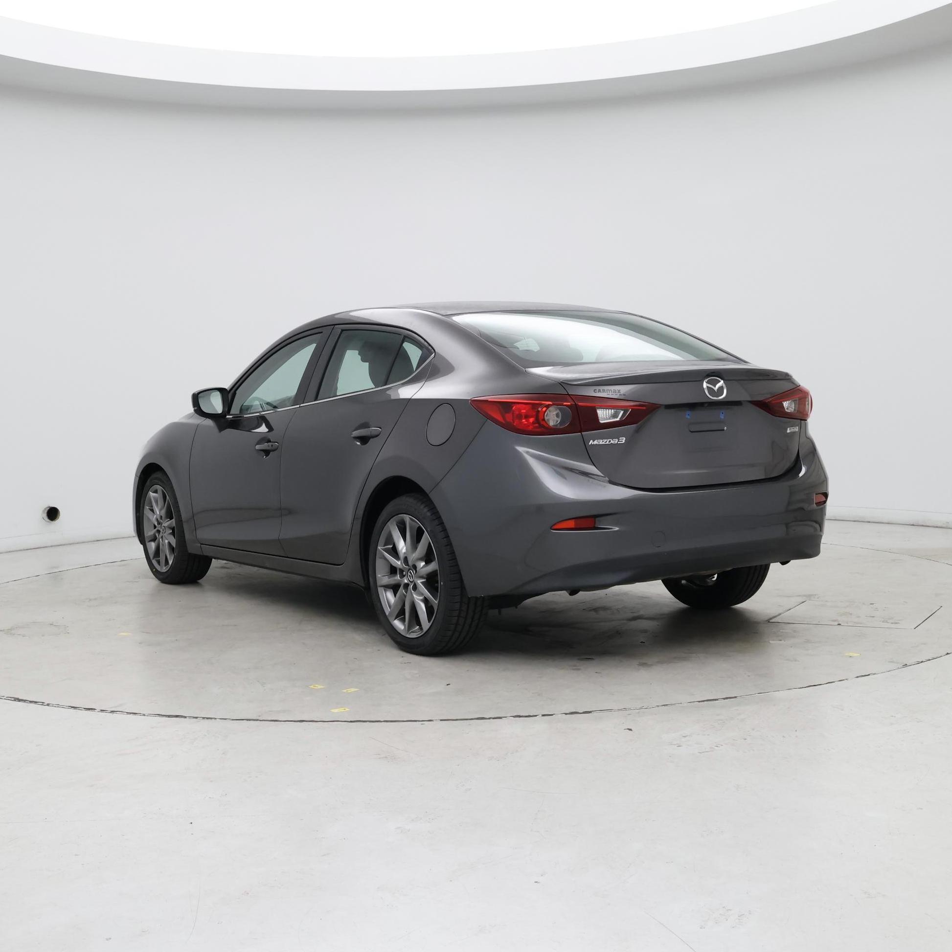 Thumbnail: 2018 Mazda Mazda3 - 2
