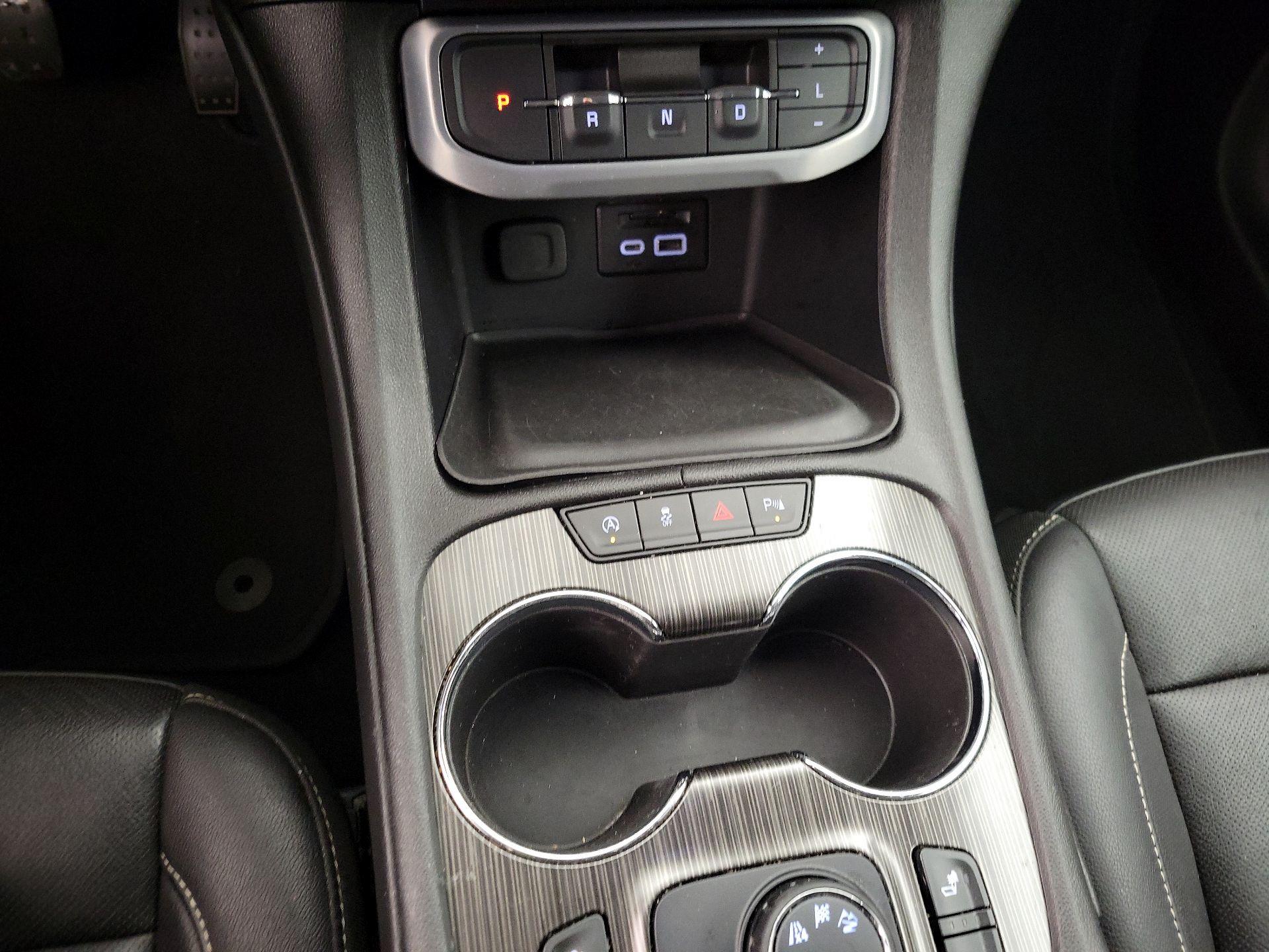 Thumbnail: 2020 GMC Acadia - 17