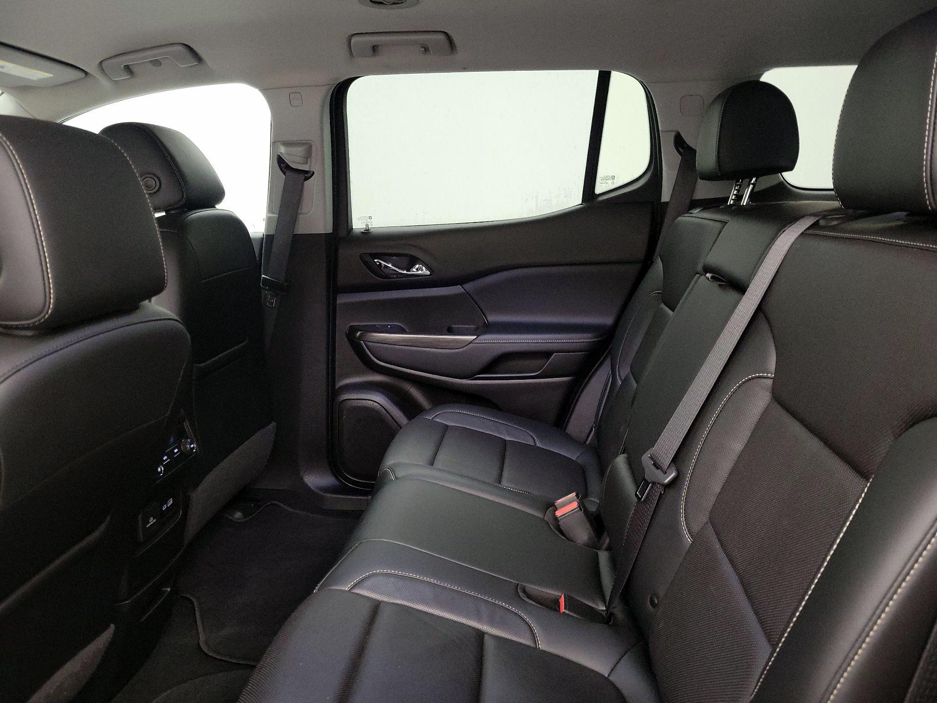 Thumbnail: 2020 GMC Acadia - 19