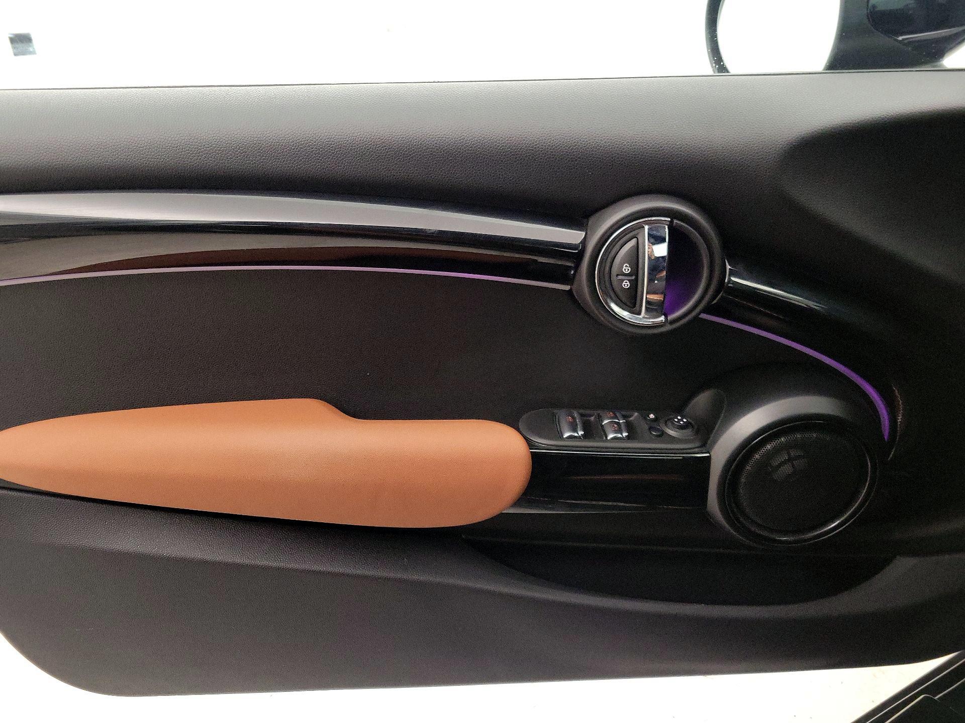 Thumbnail: 2022 MINI Cooper - 12