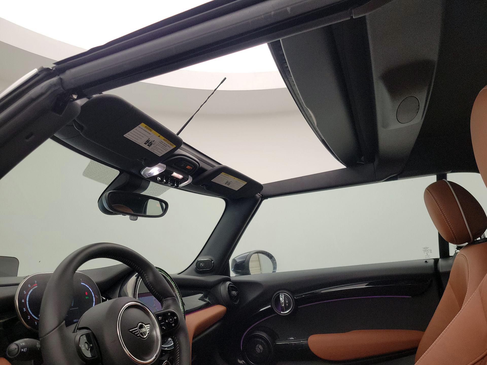 Thumbnail: 2022 MINI Cooper - 20