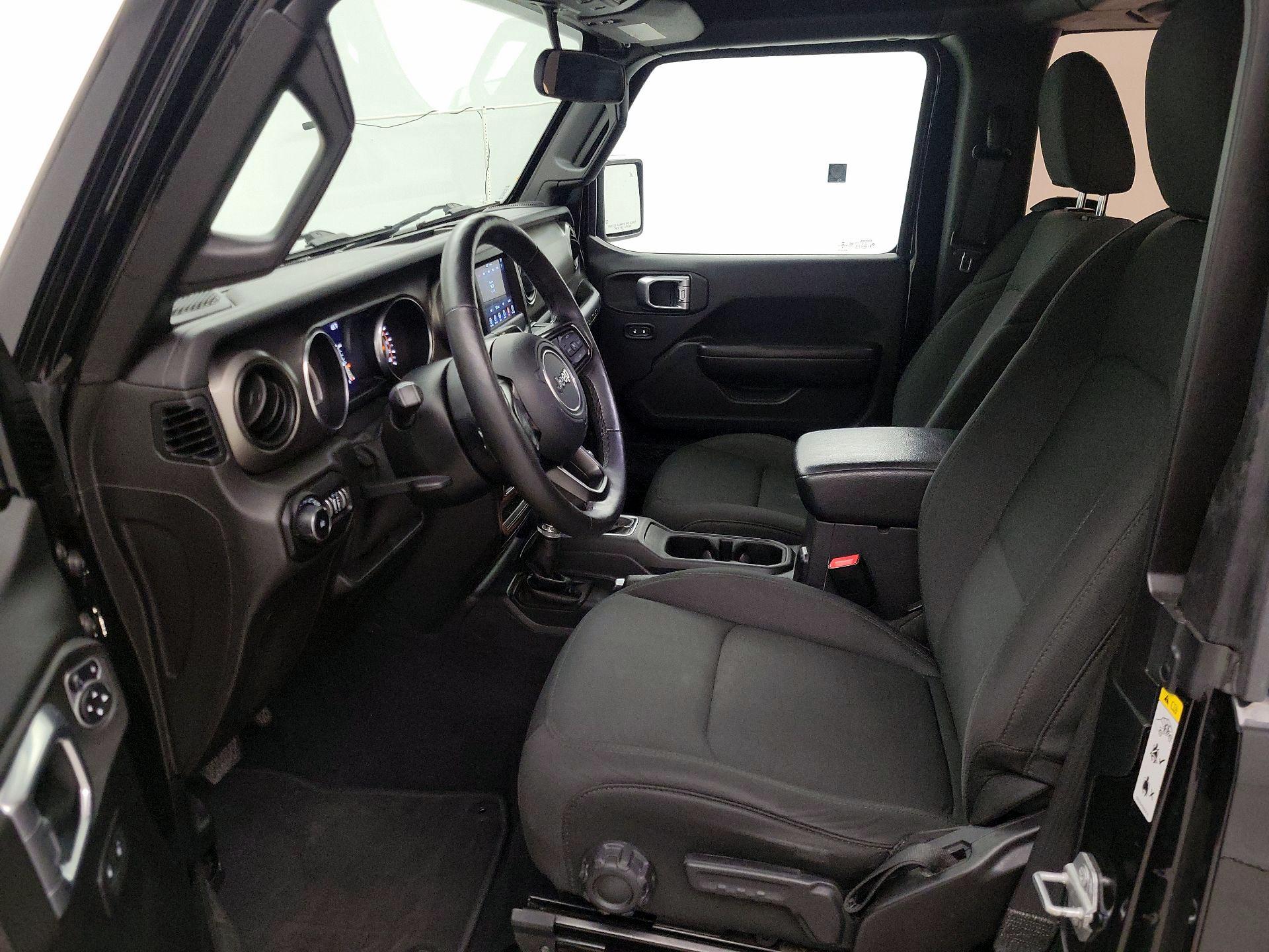 Thumbnail: 2019 Jeep Wrangler - 11