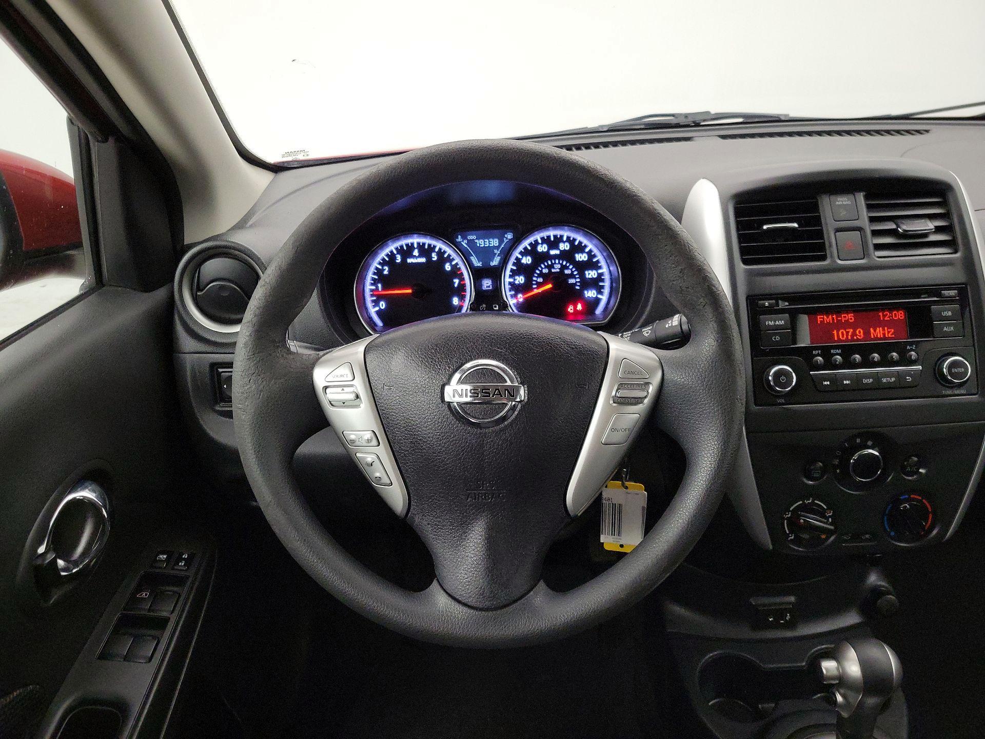 Thumbnail: 2017 Nissan Versa - 10