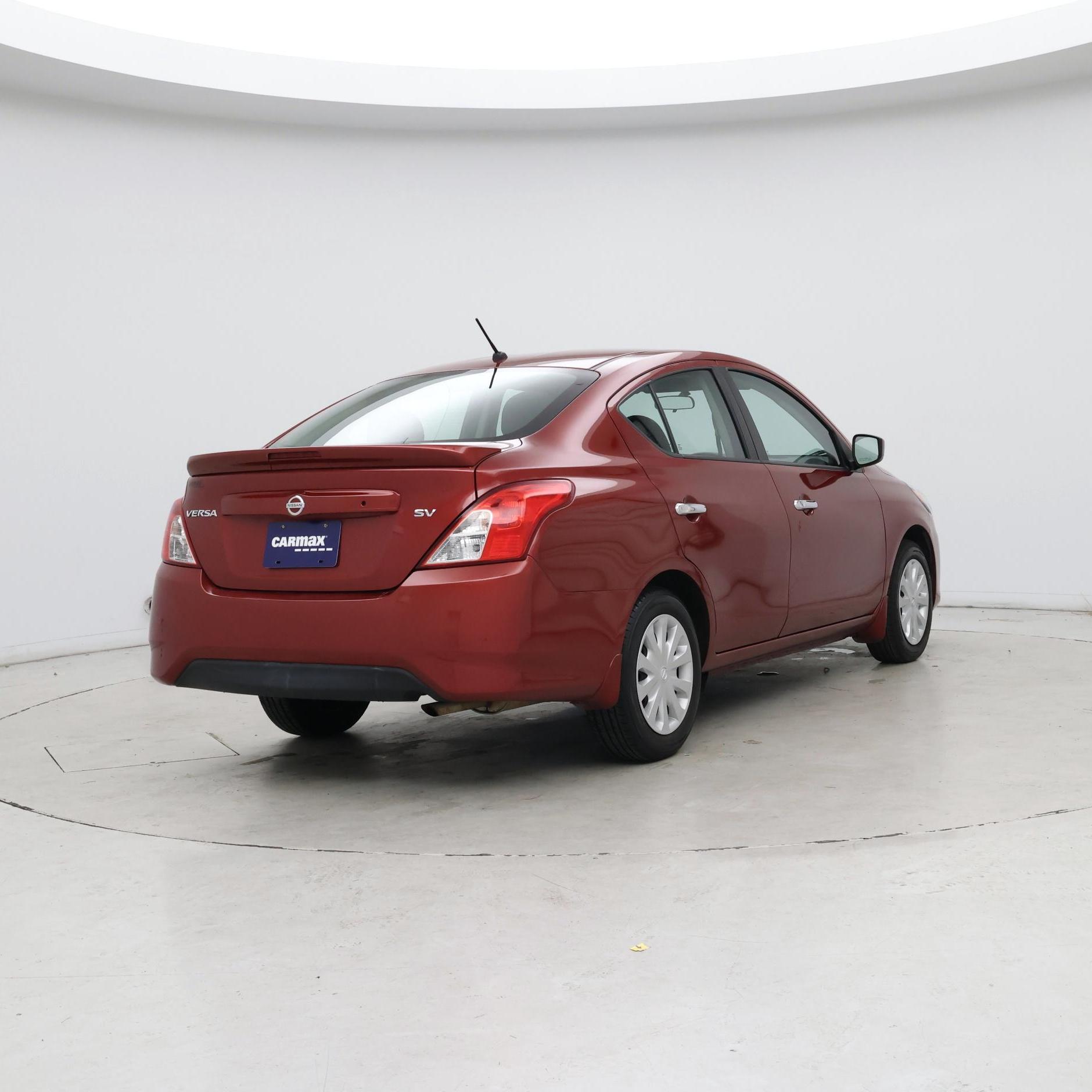 Thumbnail: 2017 Nissan Versa - 8