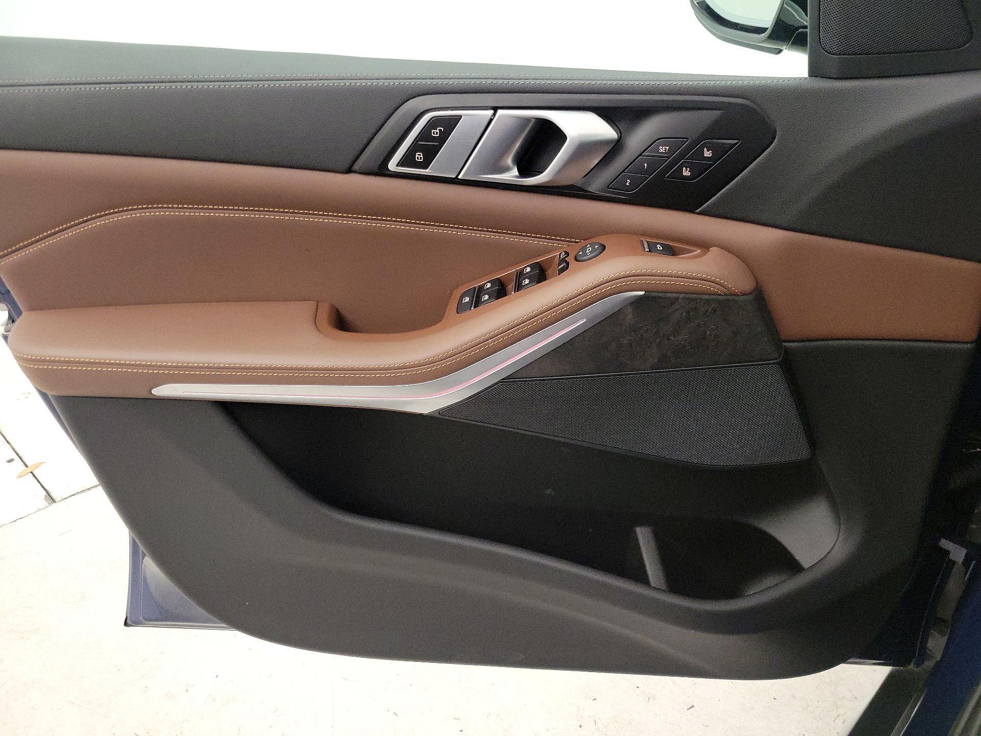 Thumbnail: 2023 BMW X5 - 12