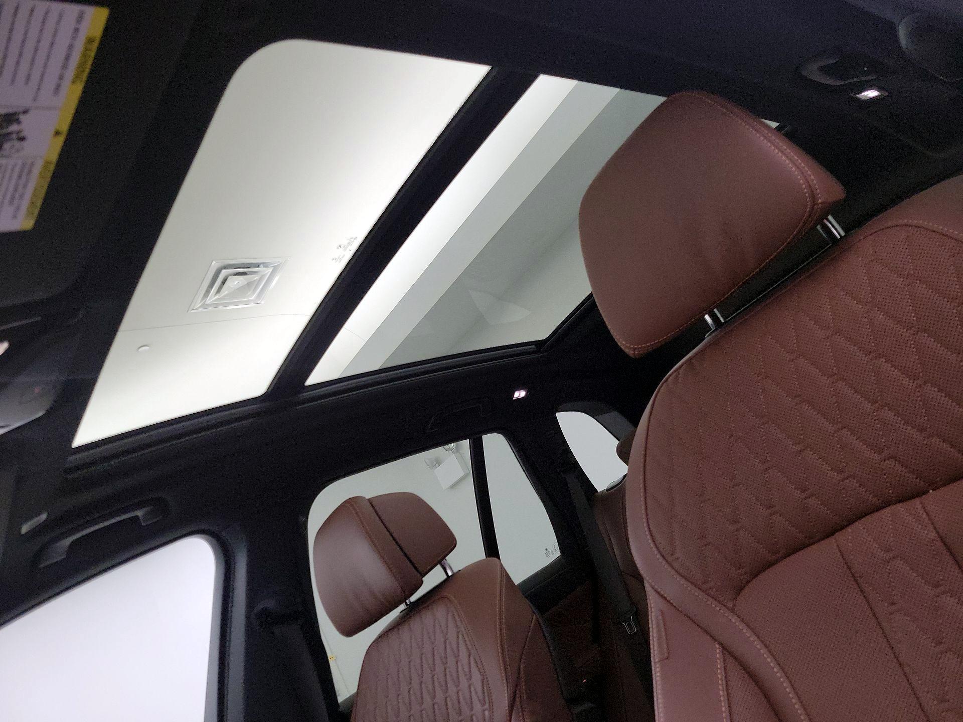 Thumbnail: 2023 BMW X5 - 19