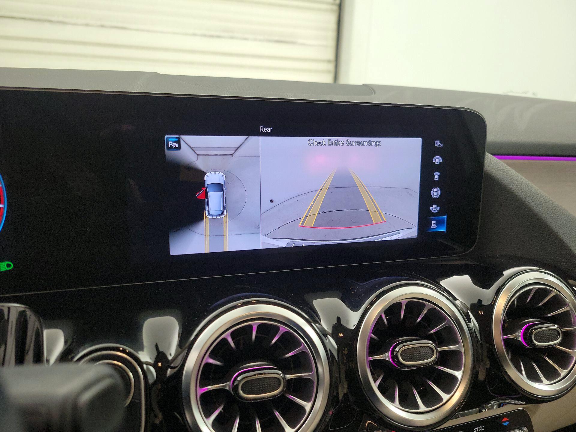 Thumbnail: 2023 Mercedes-Benz GLA - 14