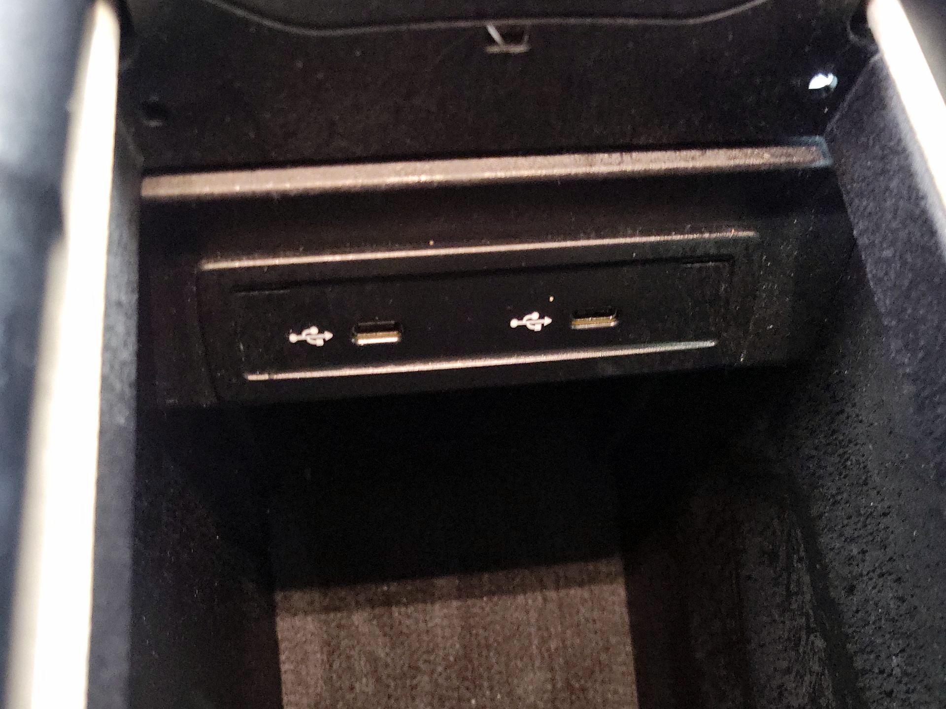 Thumbnail: 2023 Mercedes-Benz GLA - 18