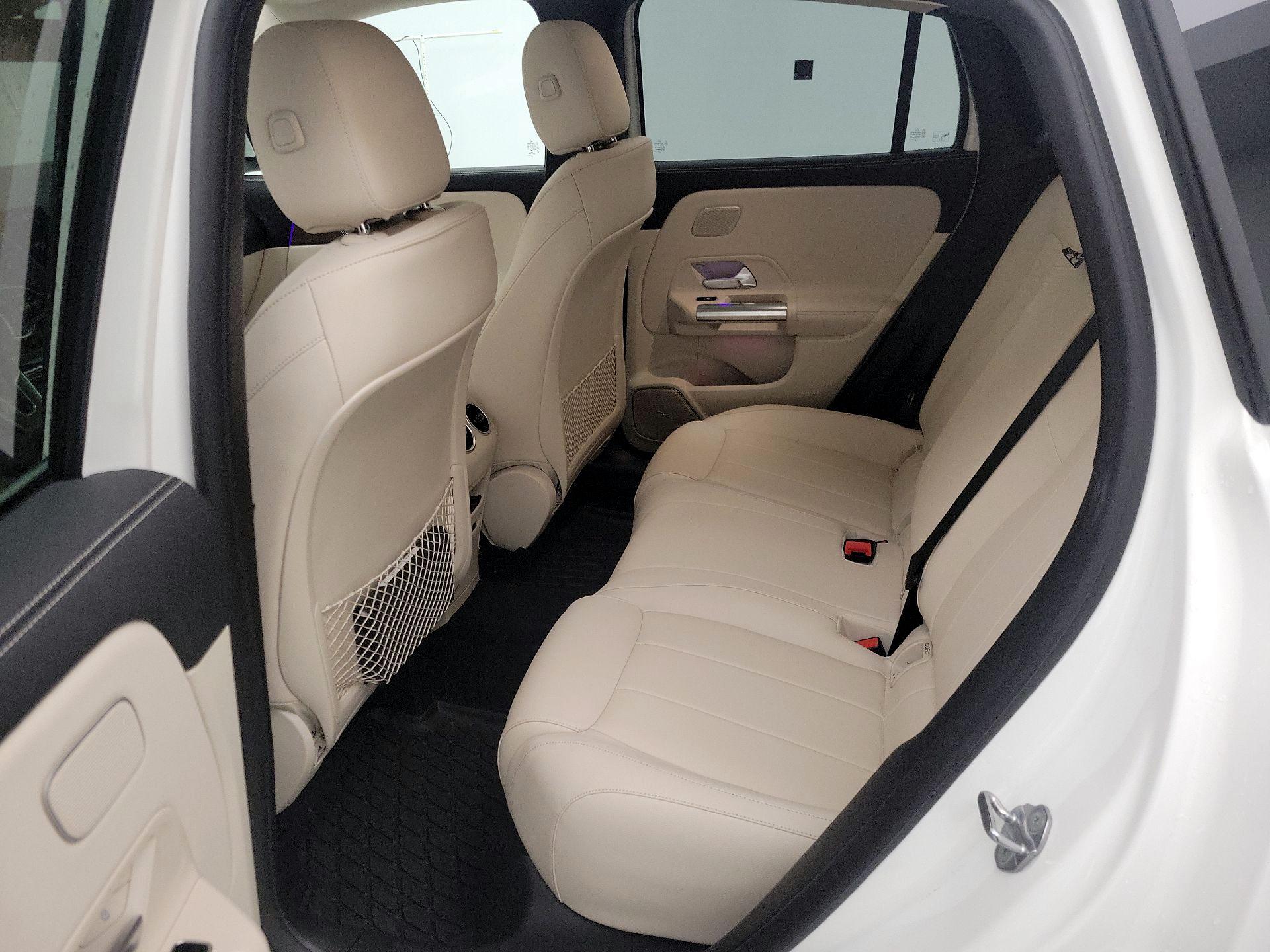 Thumbnail: 2023 Mercedes-Benz GLA - 19