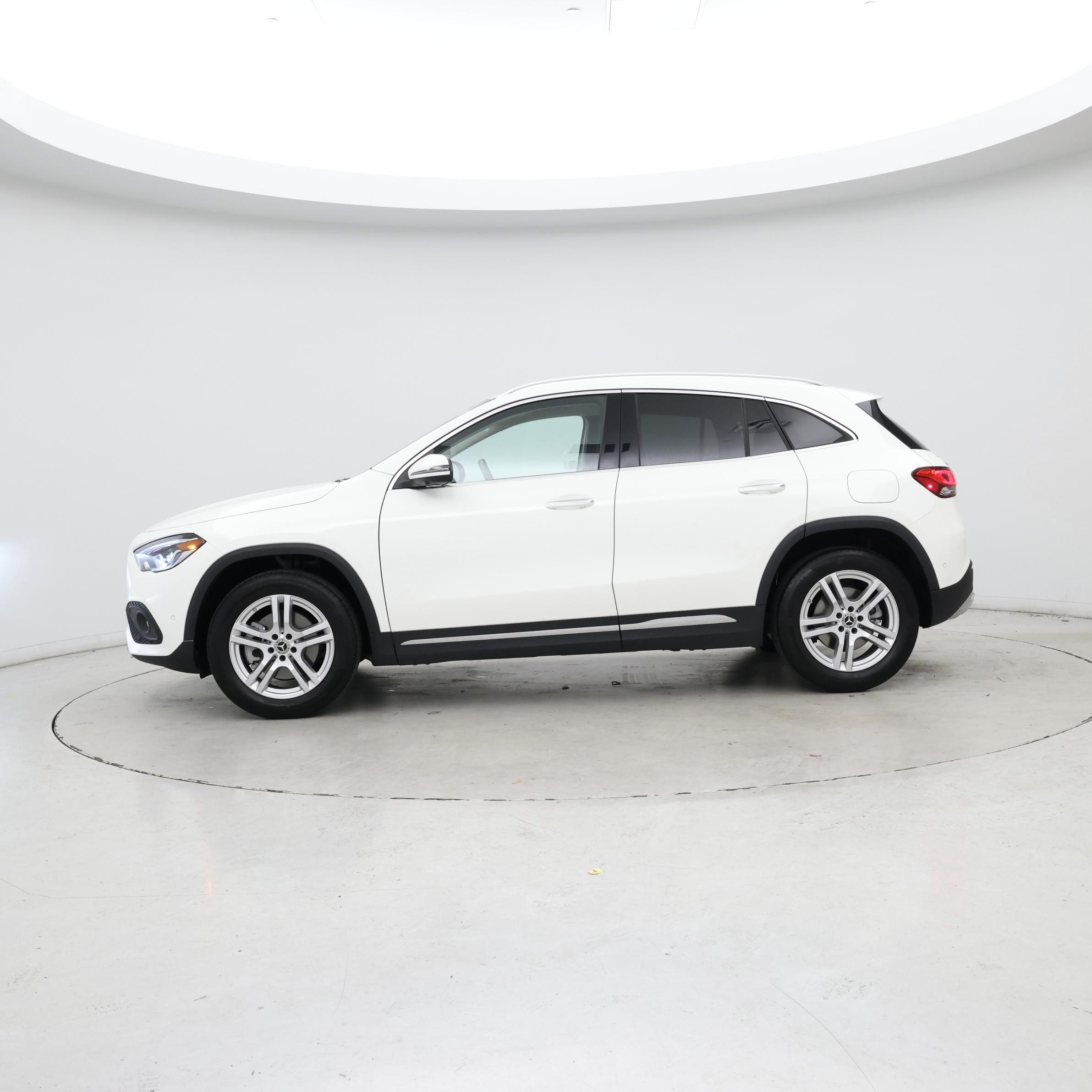 Thumbnail: 2023 Mercedes-Benz GLA - 3