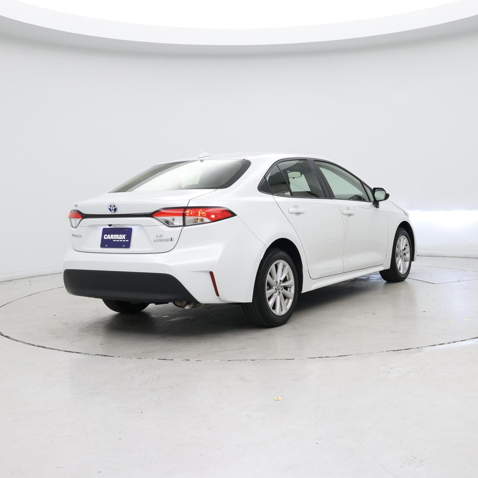 Thumbnail: 2024 Toyota Corolla - 8