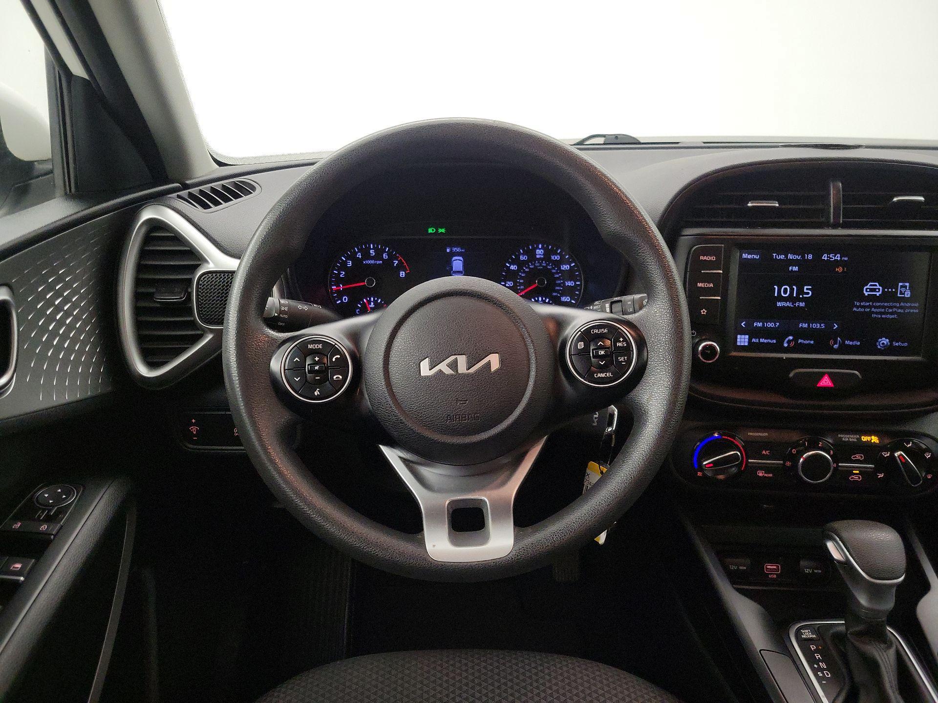 Thumbnail: 2022 Kia Soul - 10