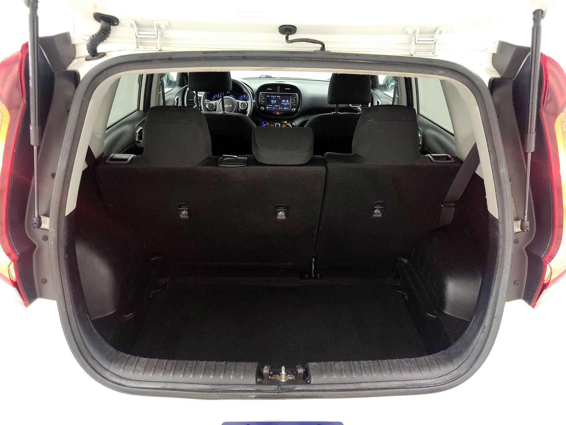 Thumbnail: 2022 Kia Soul - 20