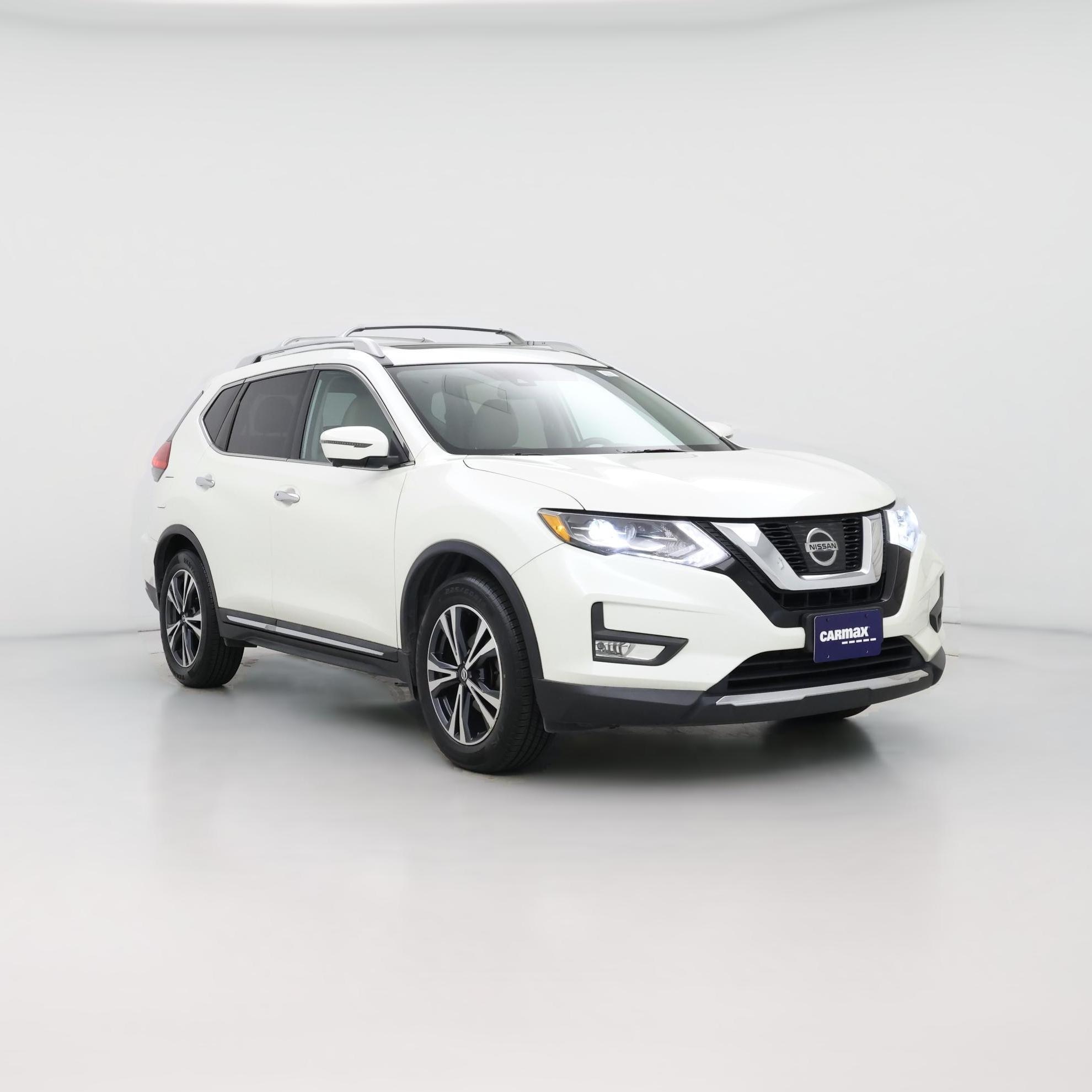 Thumbnail: 2017 Nissan Rogue - 1