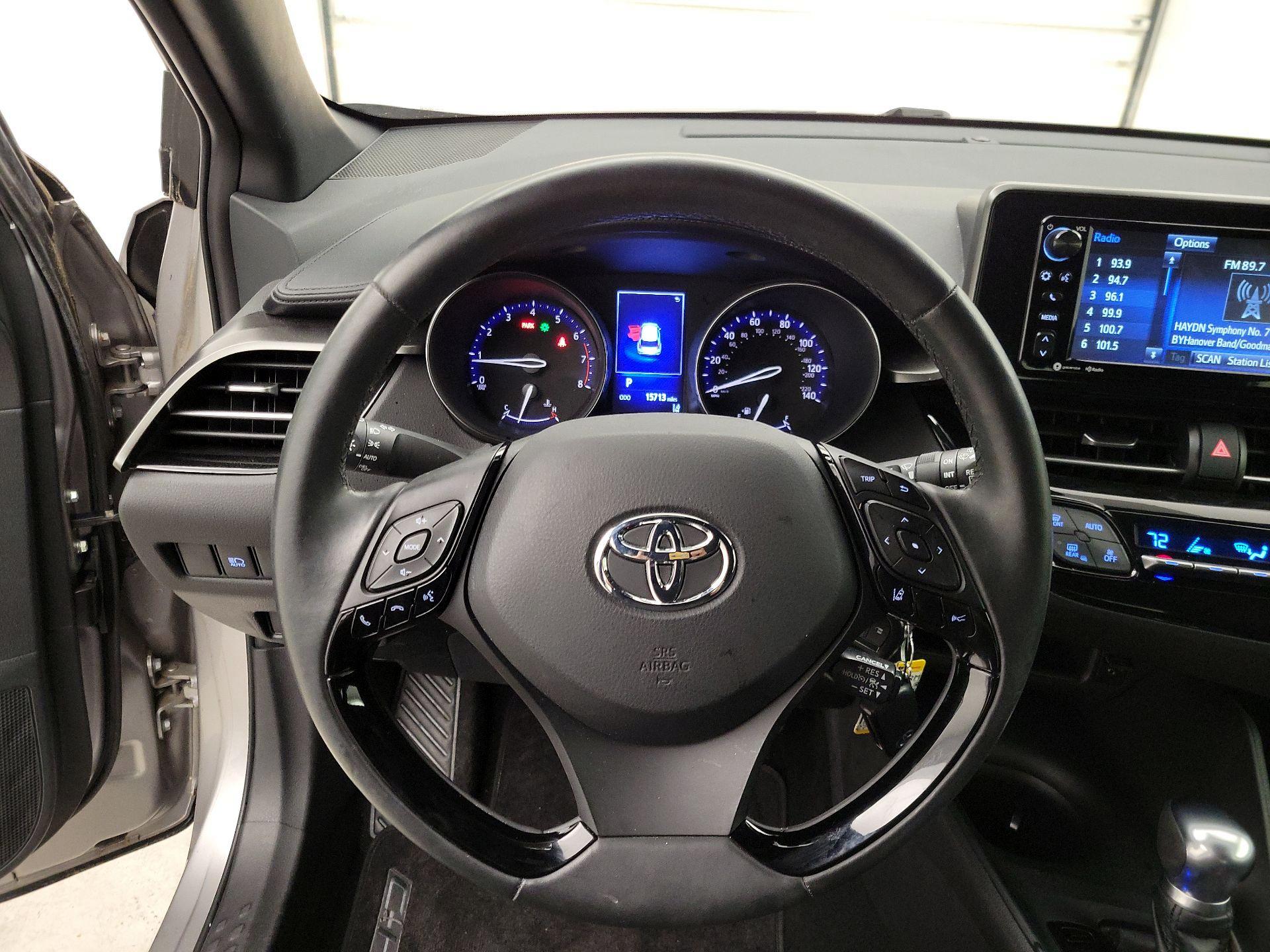 Thumbnail: 2018 Toyota C-HR - 10