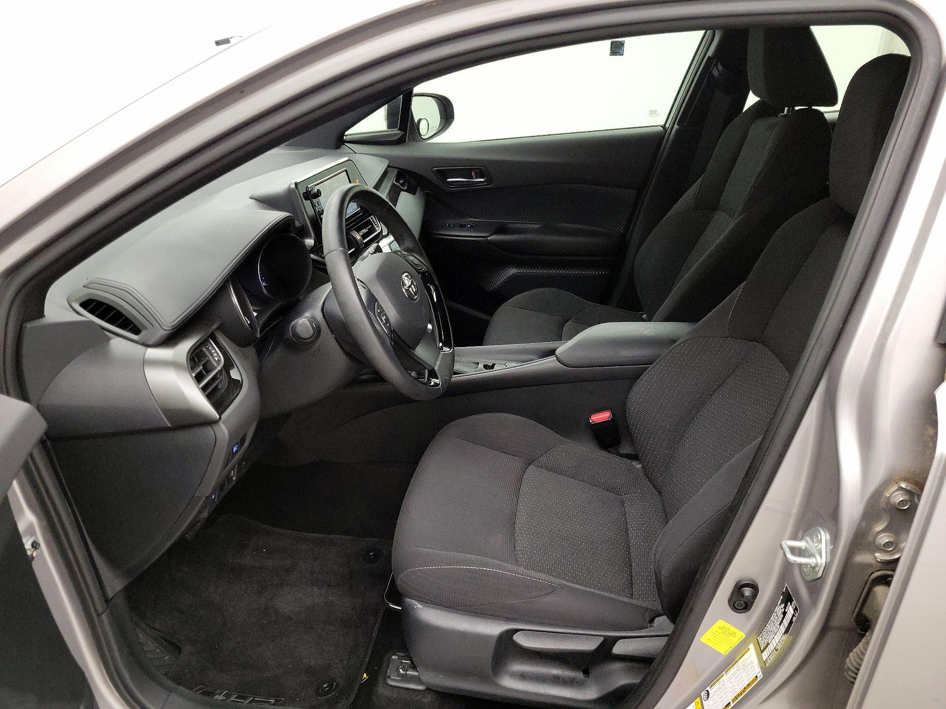 Thumbnail: 2018 Toyota C-HR - 11