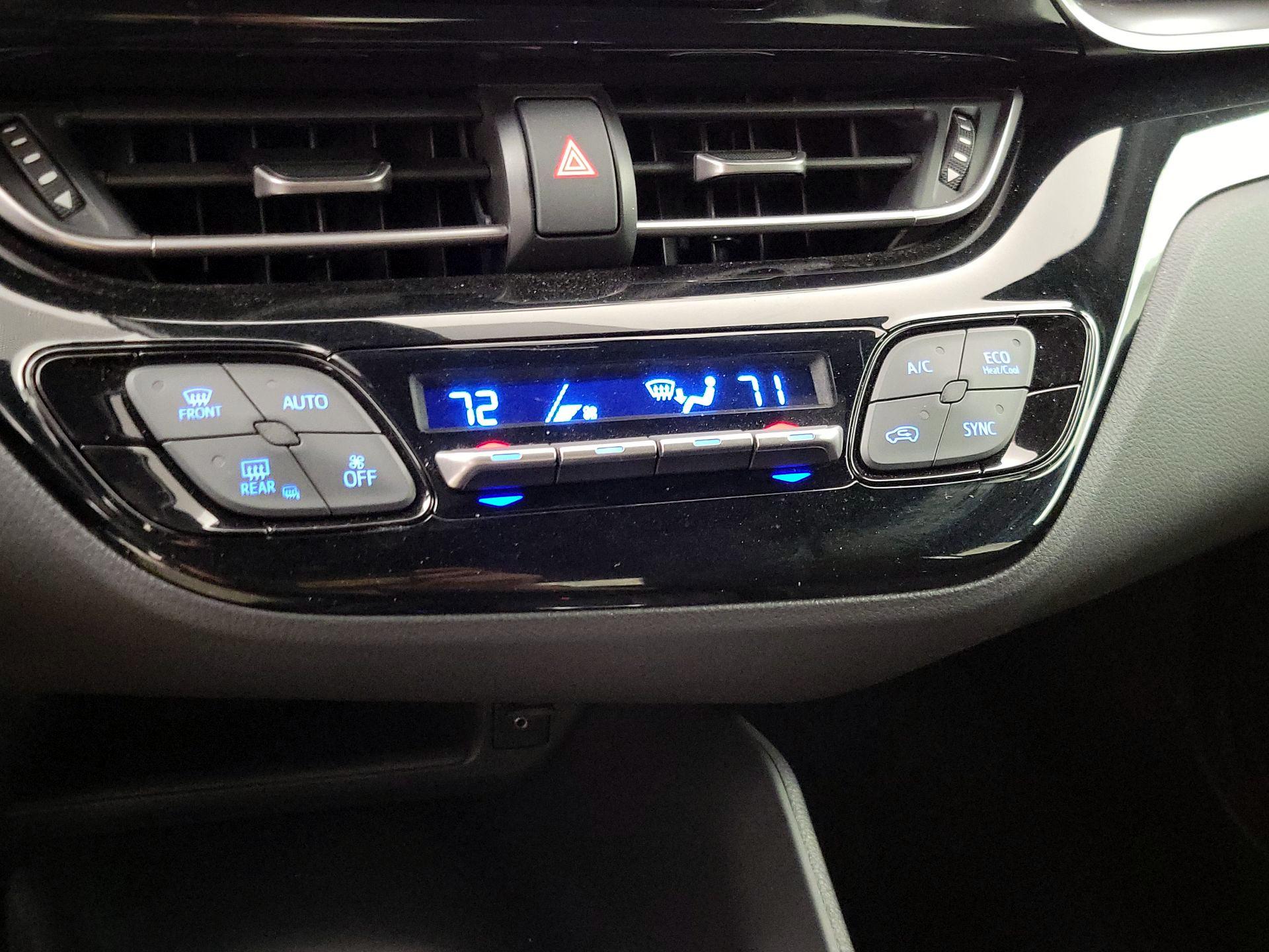 Thumbnail: 2018 Toyota C-HR - 16