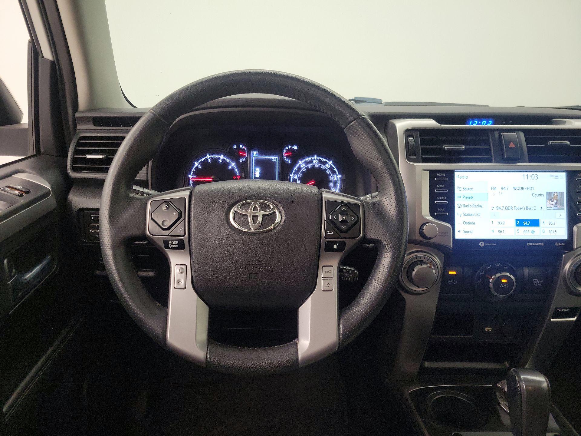 Thumbnail: 2020 Toyota 4Runner - 10