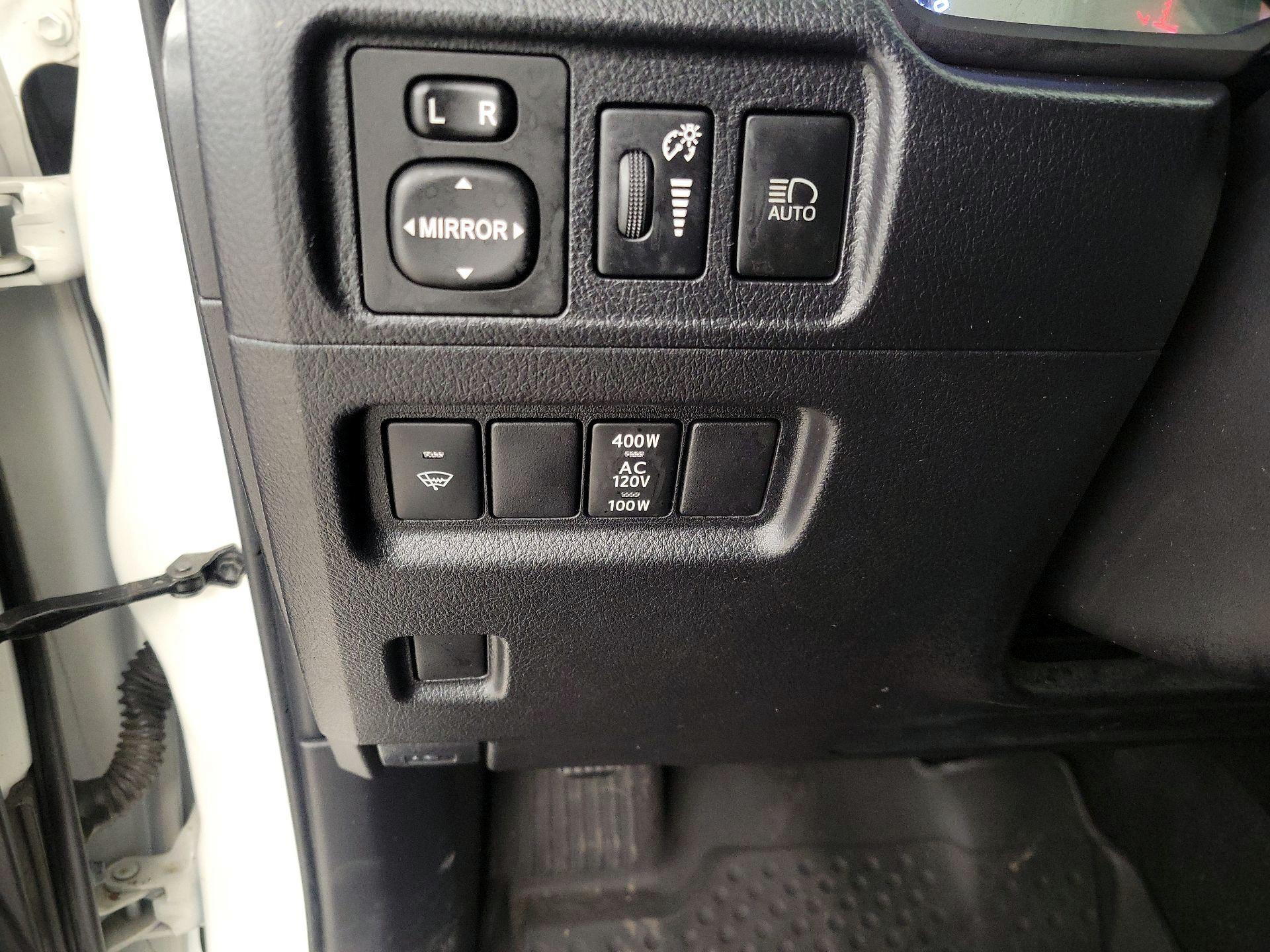 Thumbnail: 2020 Toyota 4Runner - 13