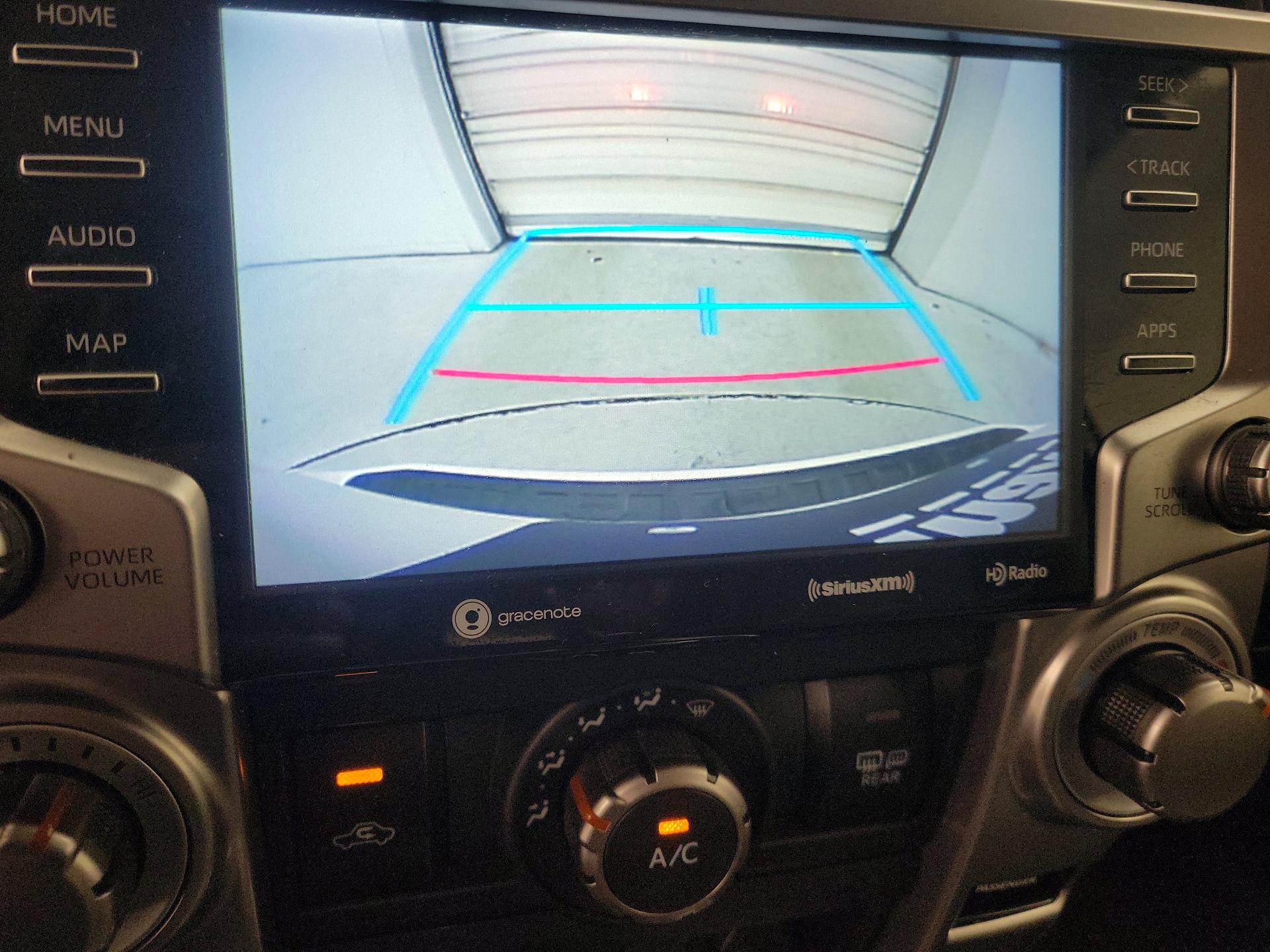 Thumbnail: 2020 Toyota 4Runner - 14