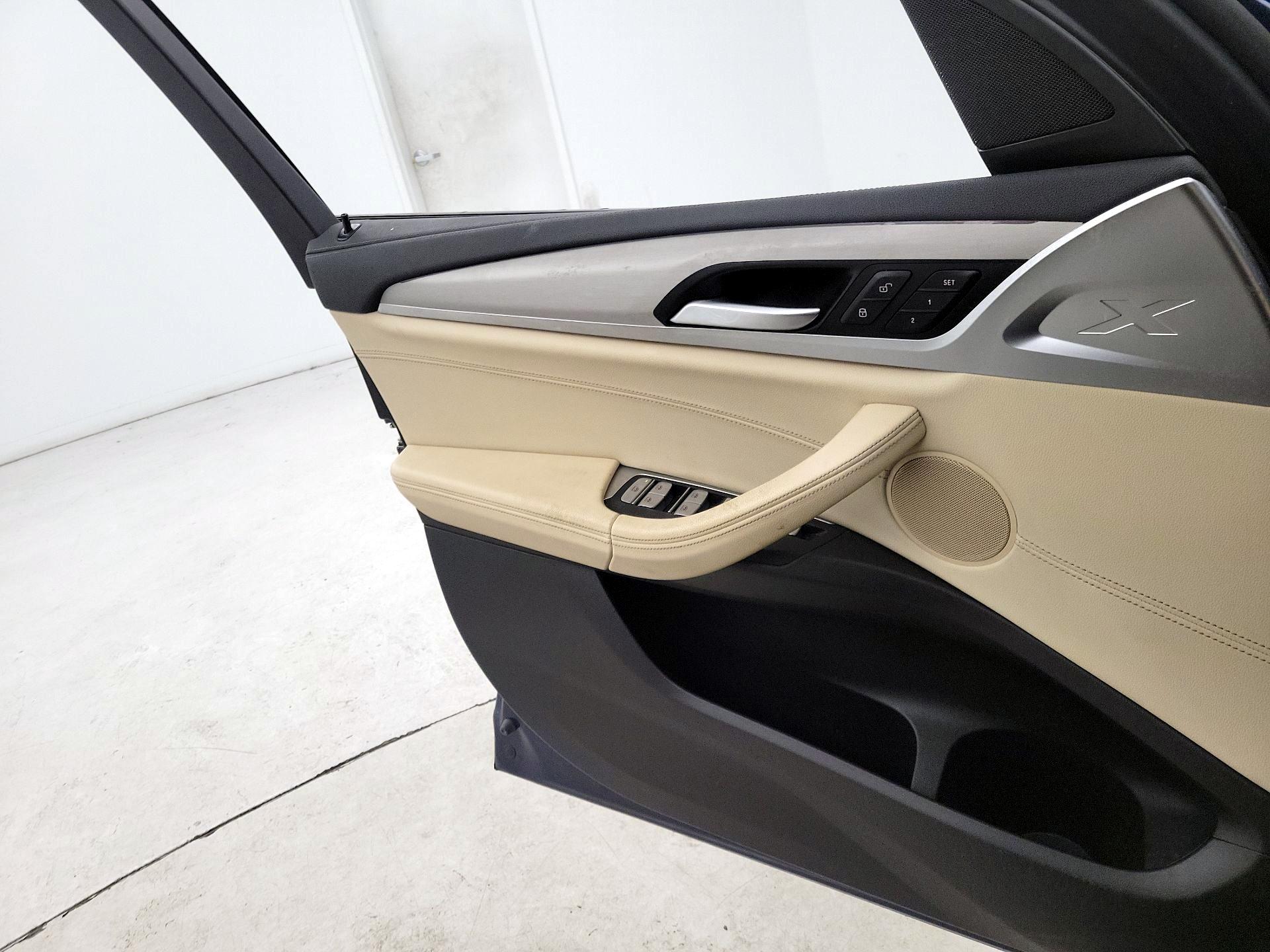 Thumbnail: 2021 BMW X3 - 12