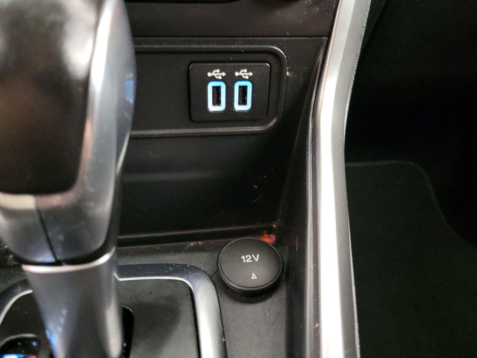 Thumbnail: 2018 Ford EcoSport - 18