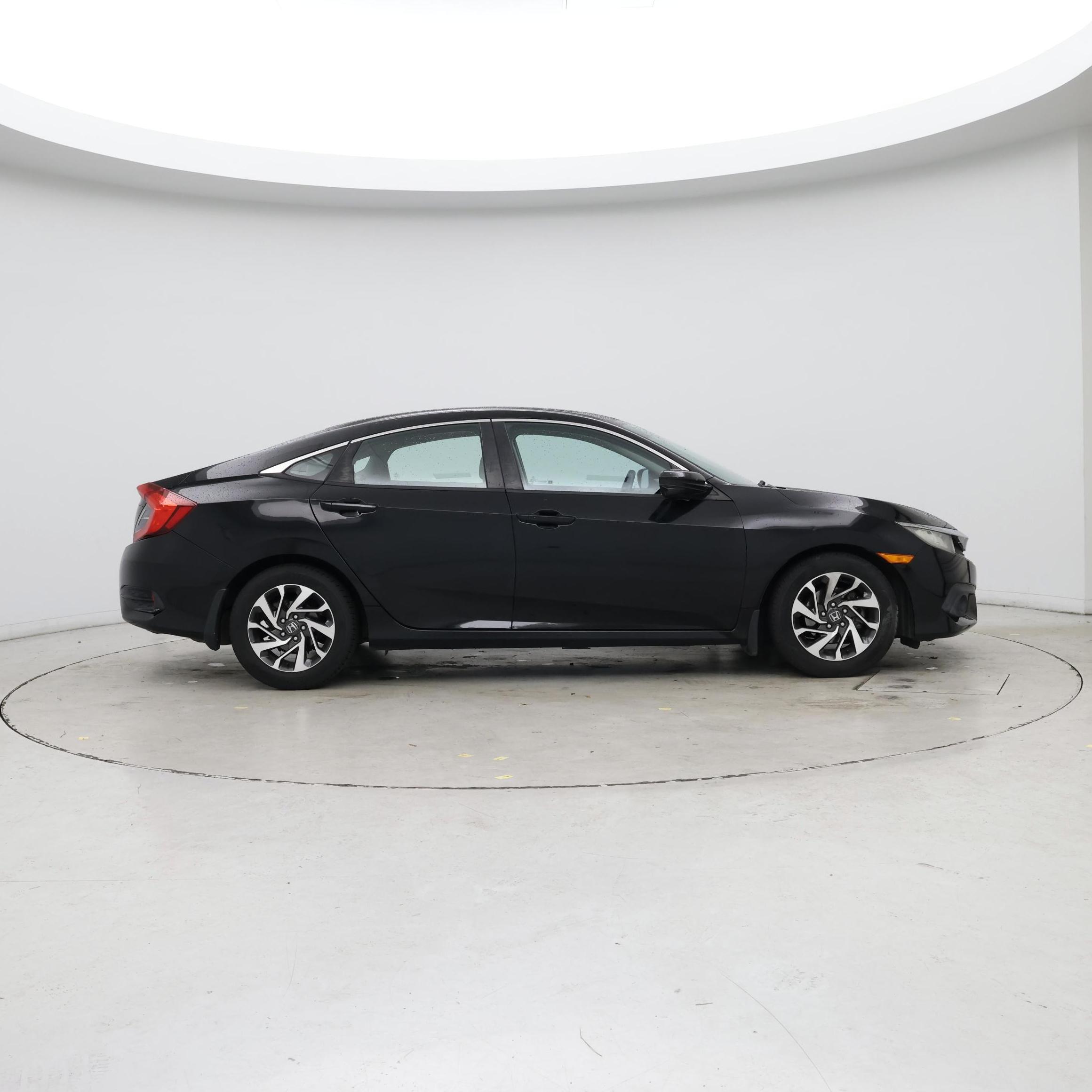 Thumbnail: 2016 Honda Civic - 7