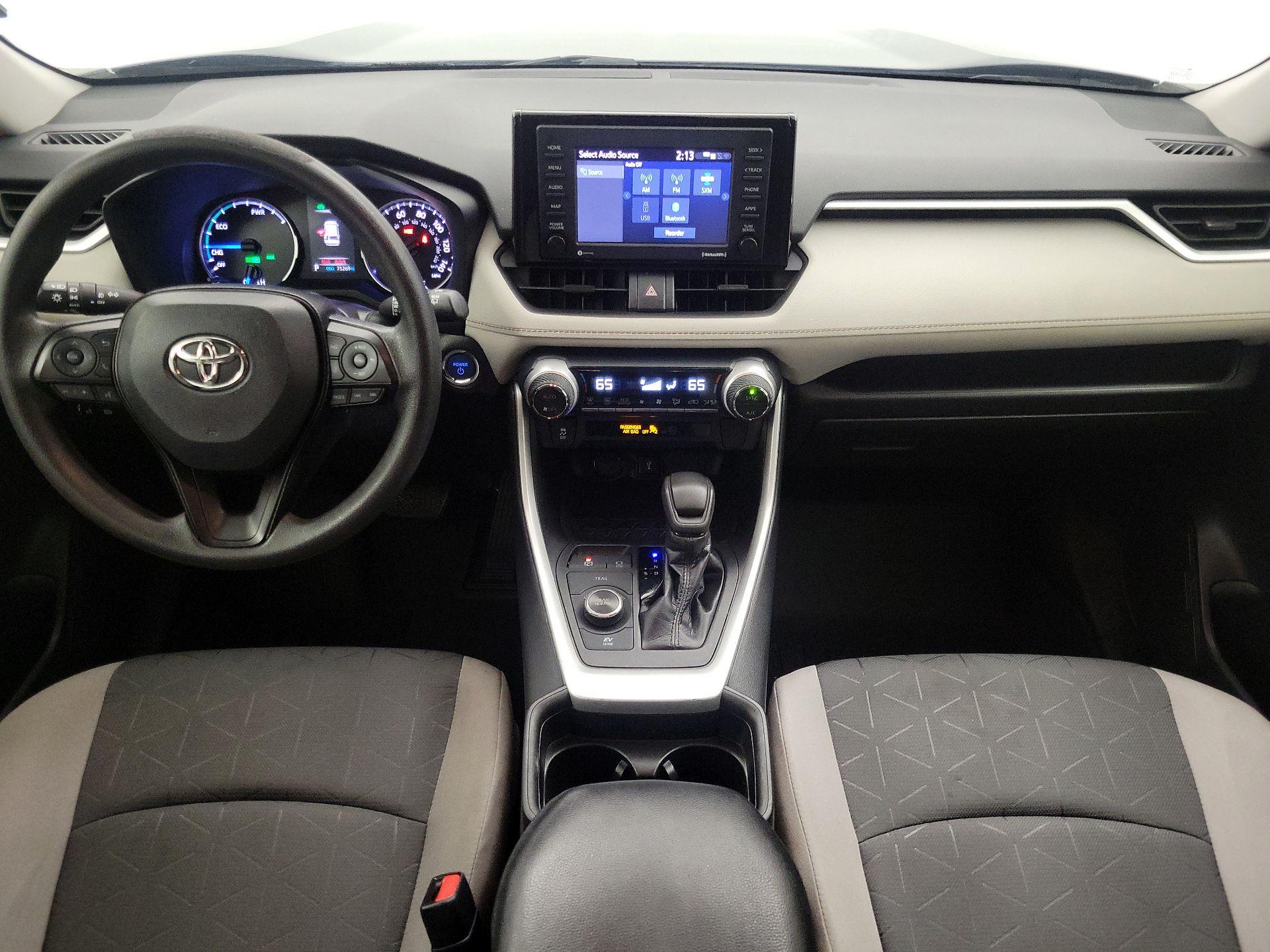 Thumbnail: 2021 Toyota RAV4 - 9