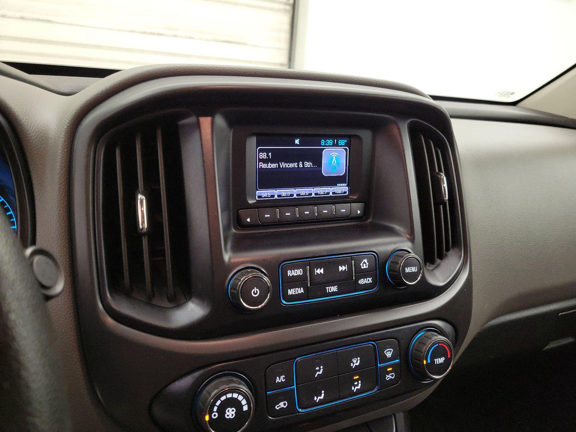 Thumbnail: 2016 Chevrolet Colorado - 15